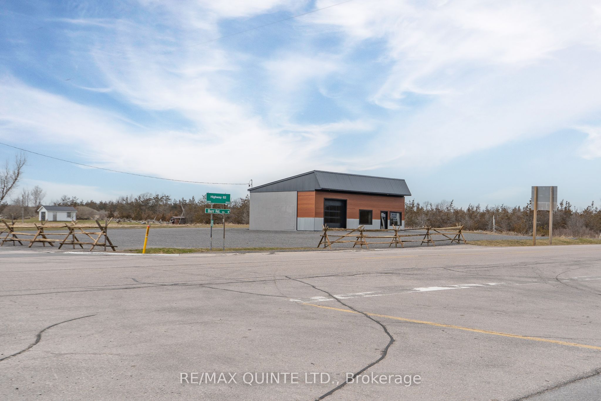 2925 Highway 62 Property Photo 13
