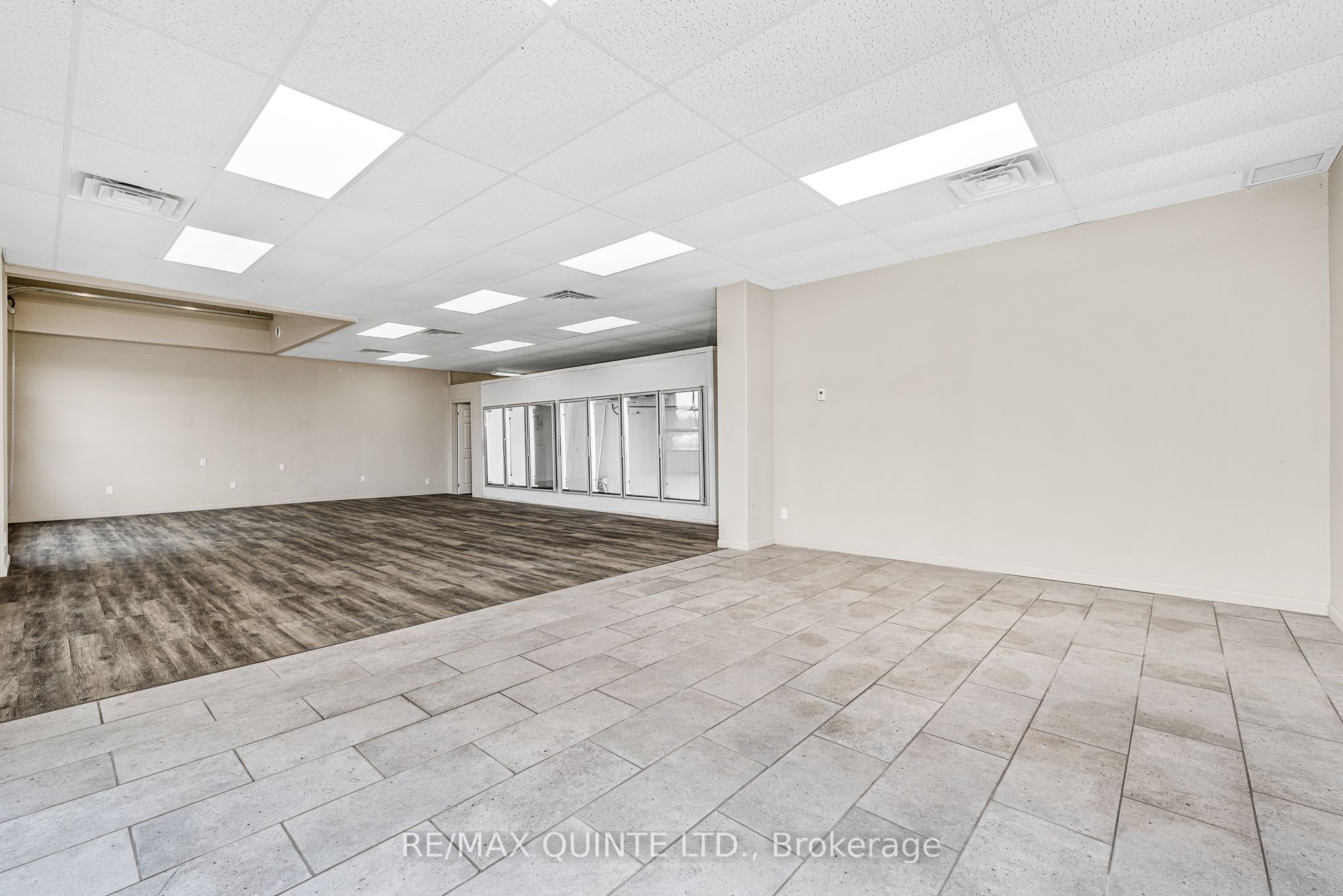 2925 Highway 62 Property Photo 20