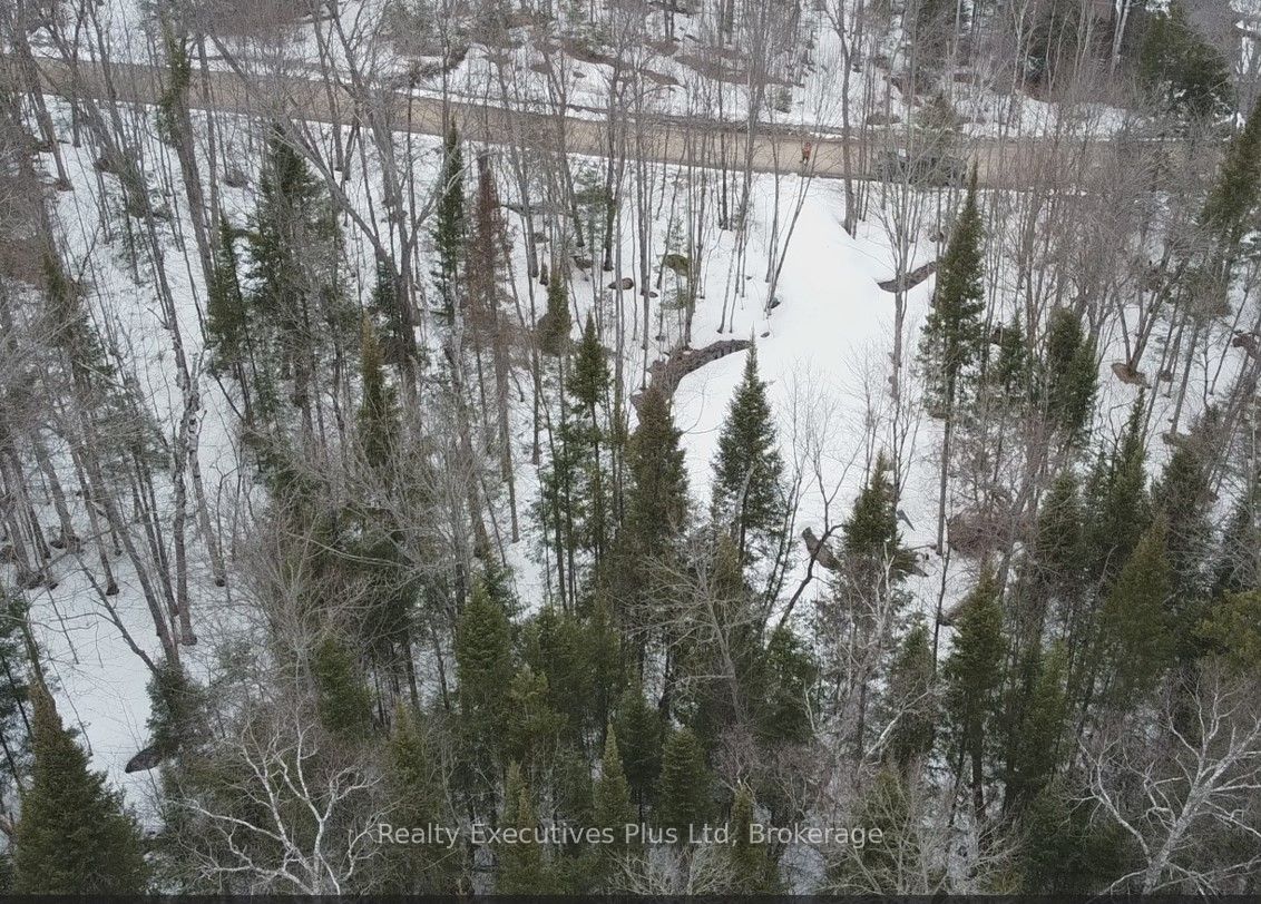 80 Lake Haven Dr Property Photo 2
