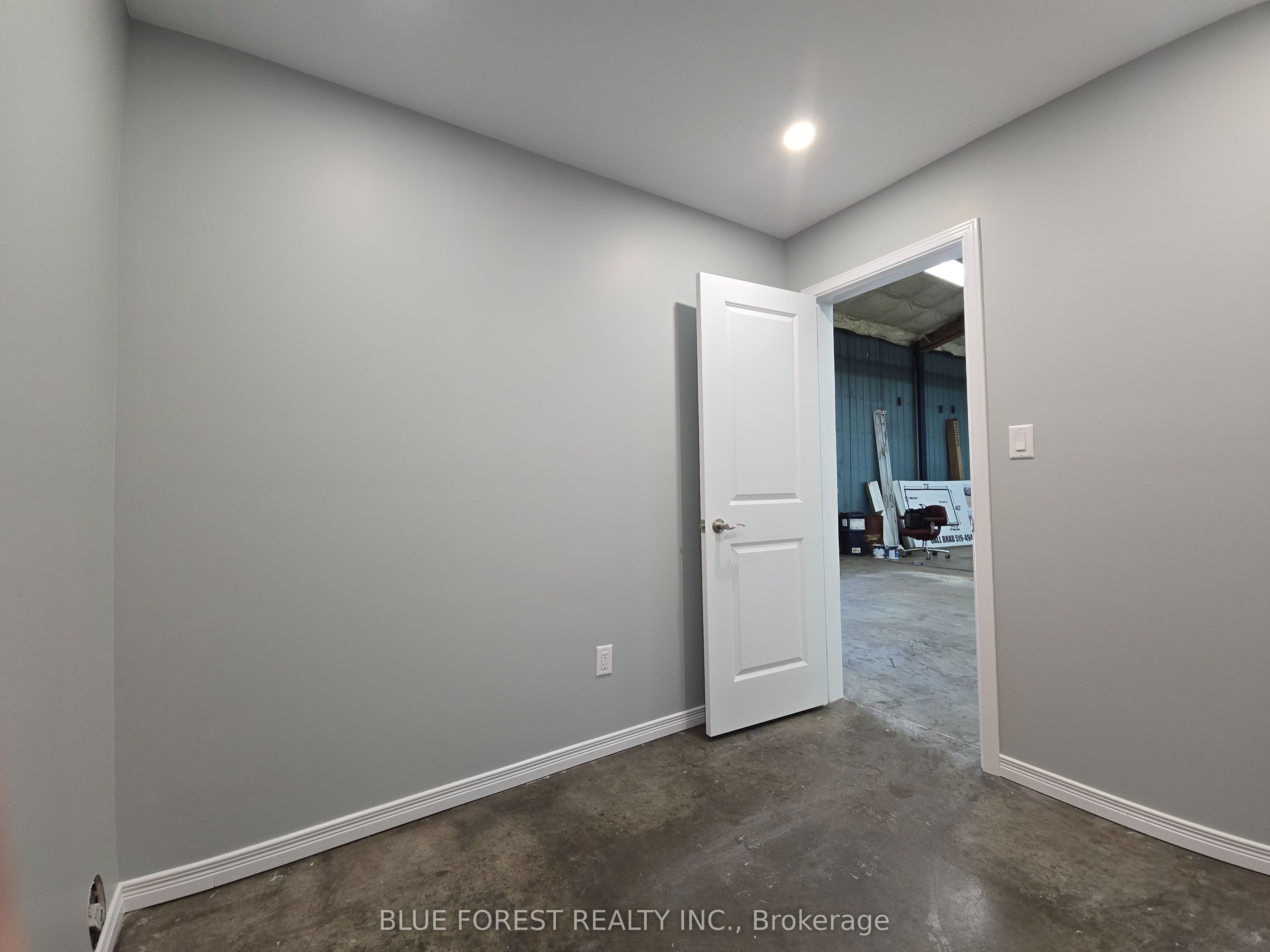 190 Gilbert Street Property Photo 8