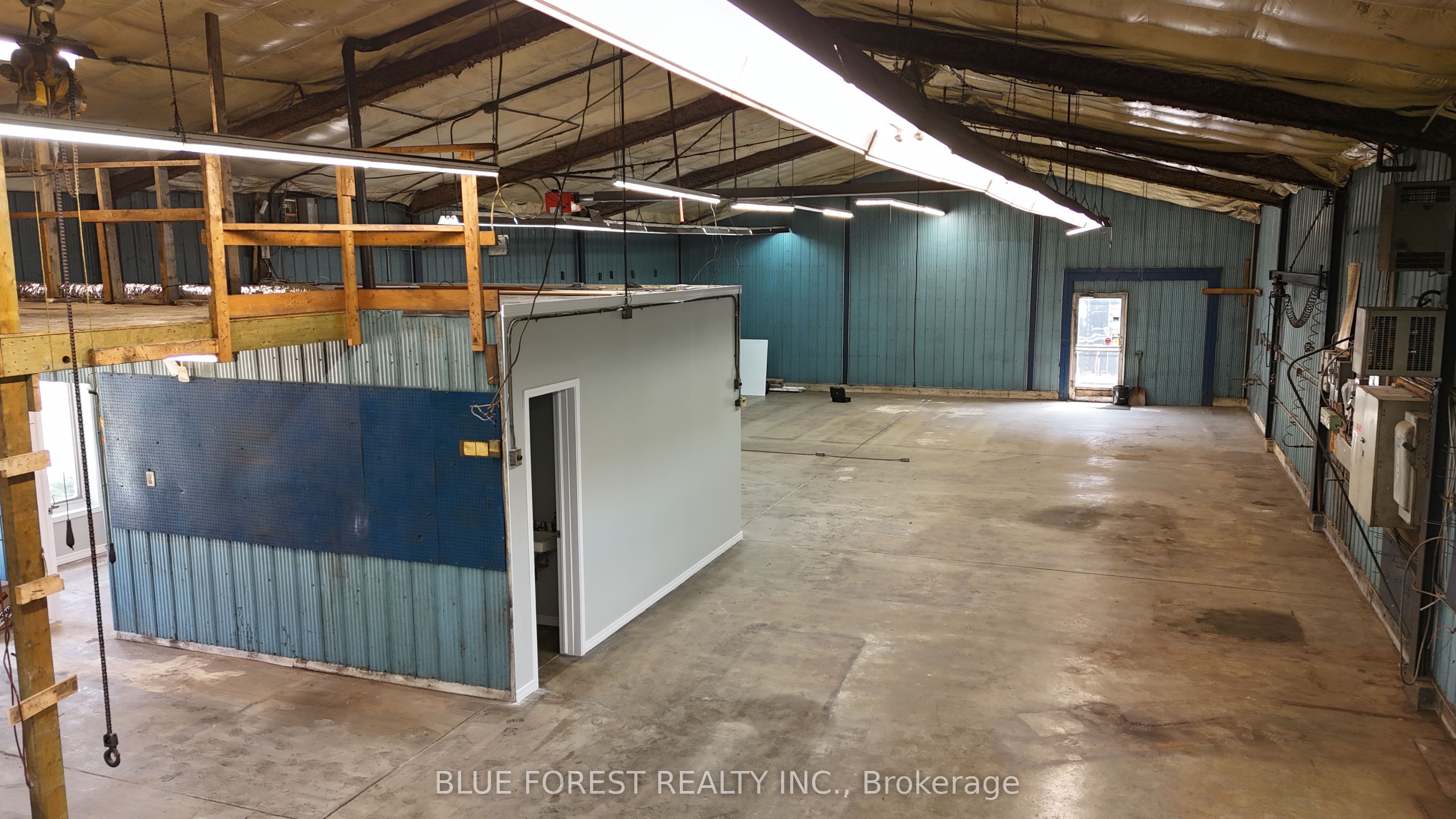 190 Gilbert Street Property Photo 18