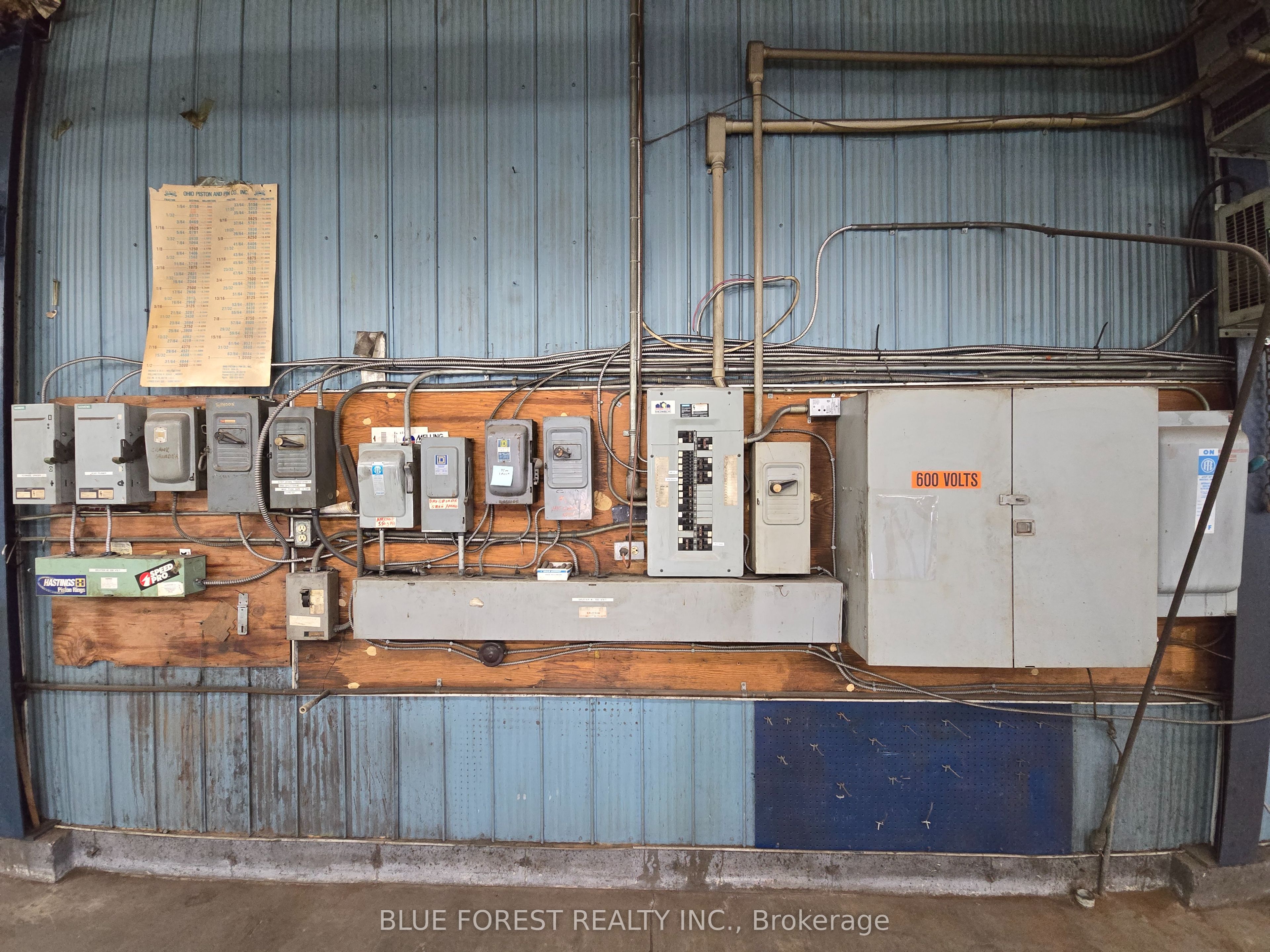 190 Gilbert Street Property Photo 25