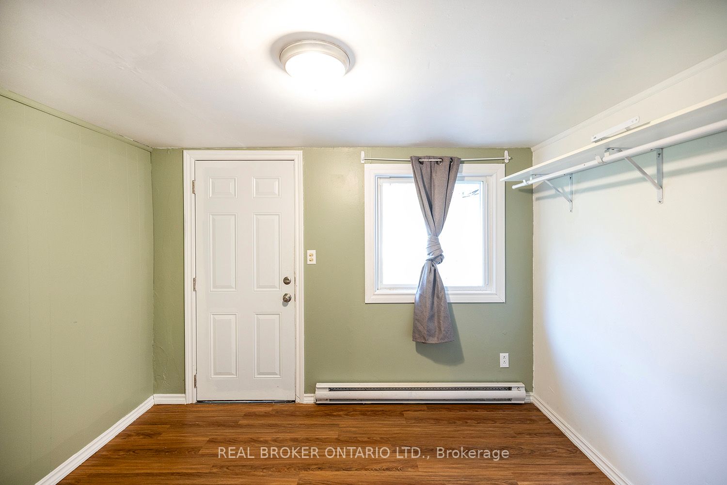 91 Division Street Property Photo 29