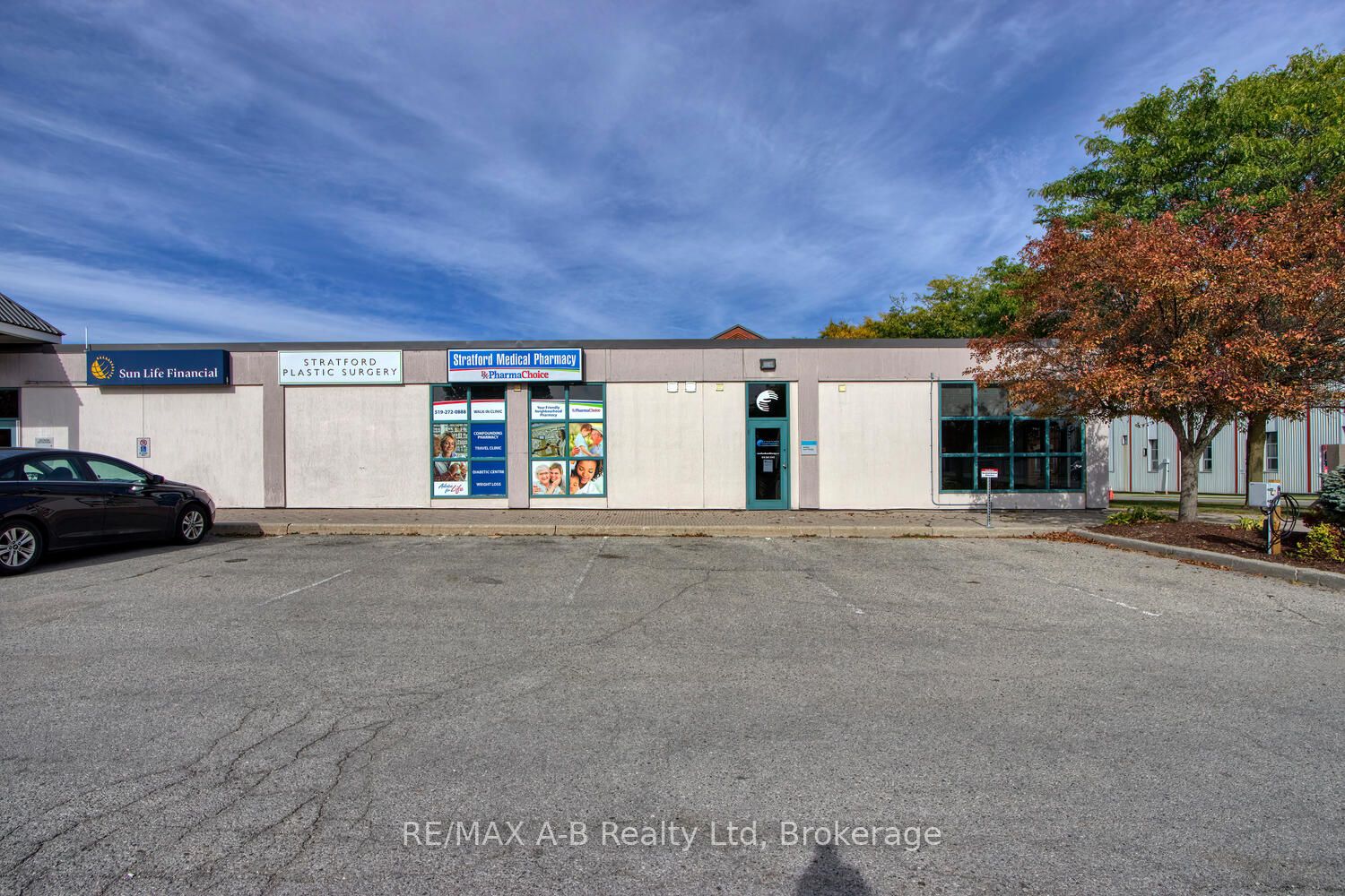 #202 - 342 Erie Street Property Photo 9