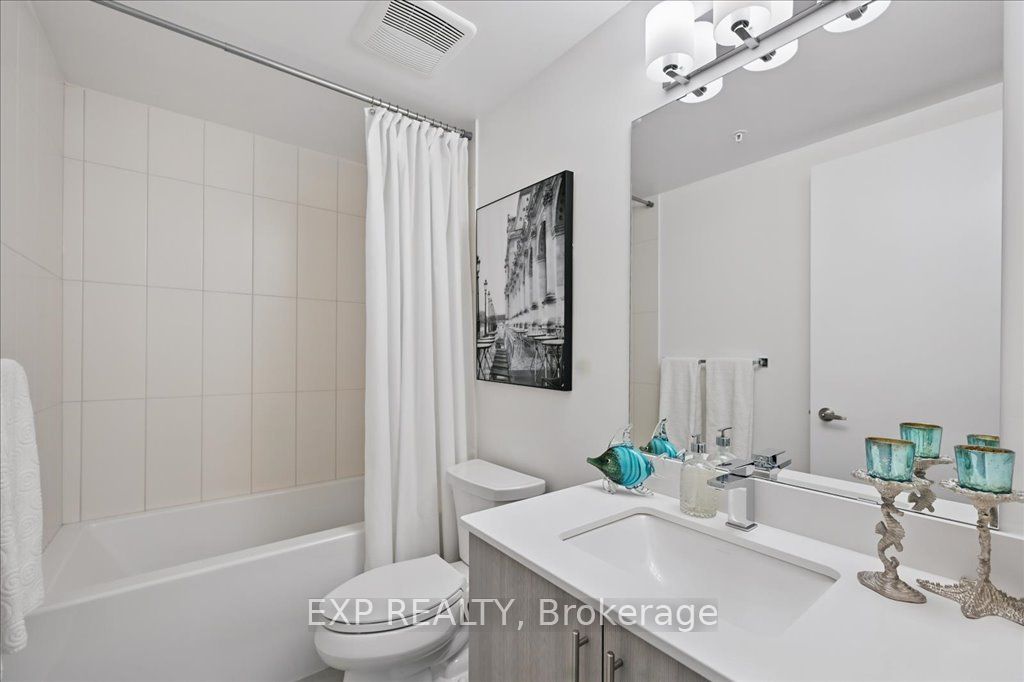 550 North Service Road 707 Property Photo 16