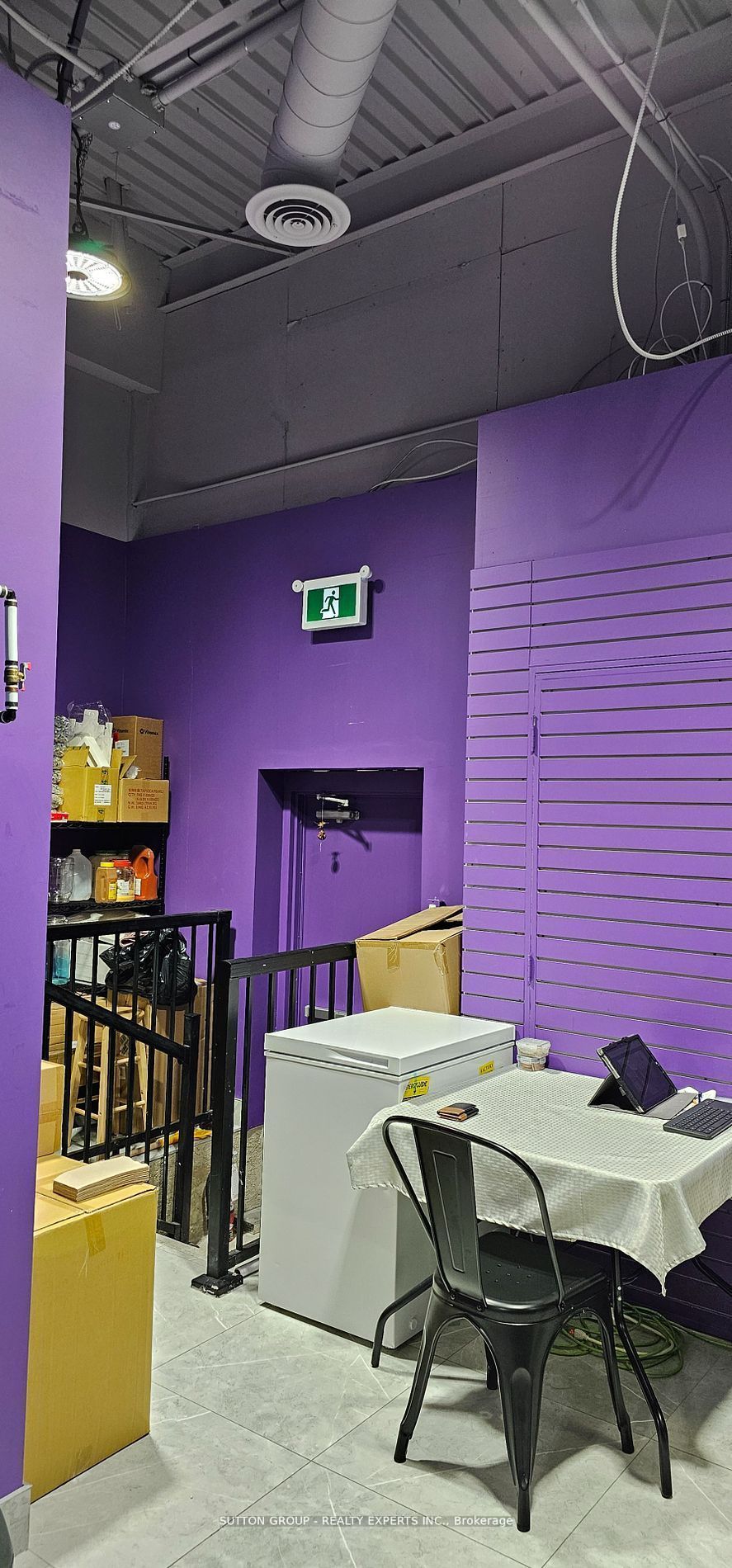#12 - 603 Colborne Street Property Photo 19