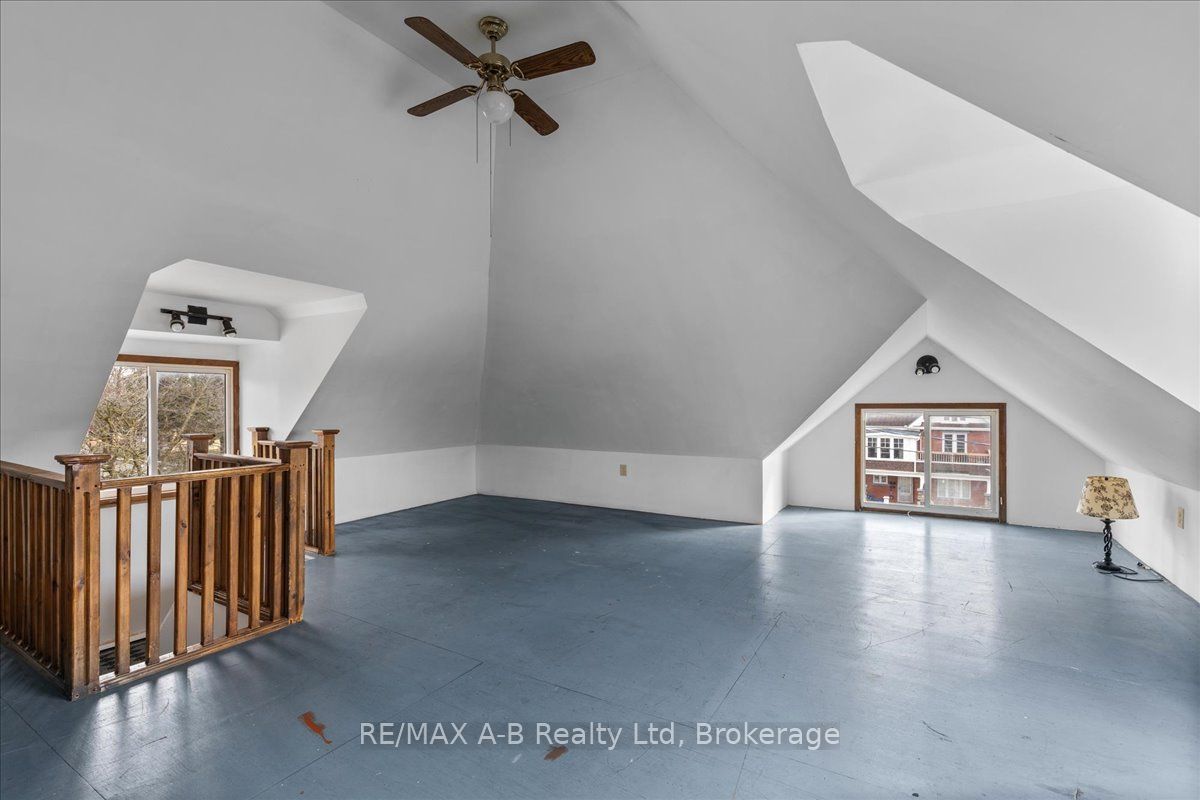 182 Huntingdon Street Property Photo 22