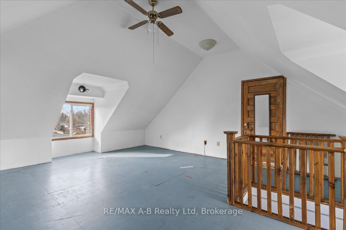 182 Huntingdon Street Property Photo 24