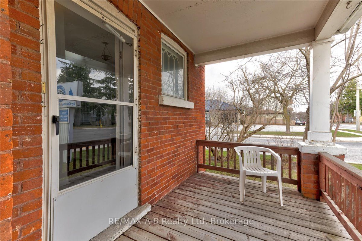 182 Huntingdon Street Property Photo 36