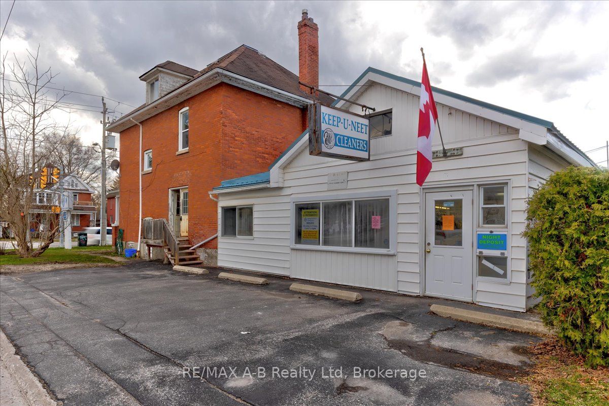182 Huntingdon Street Property Photo 40