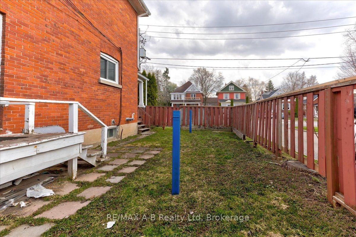 182 Huntingdon Street Property Photo 43