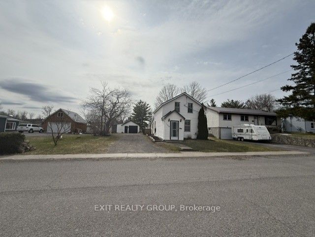 156 Henry Street Property Photo