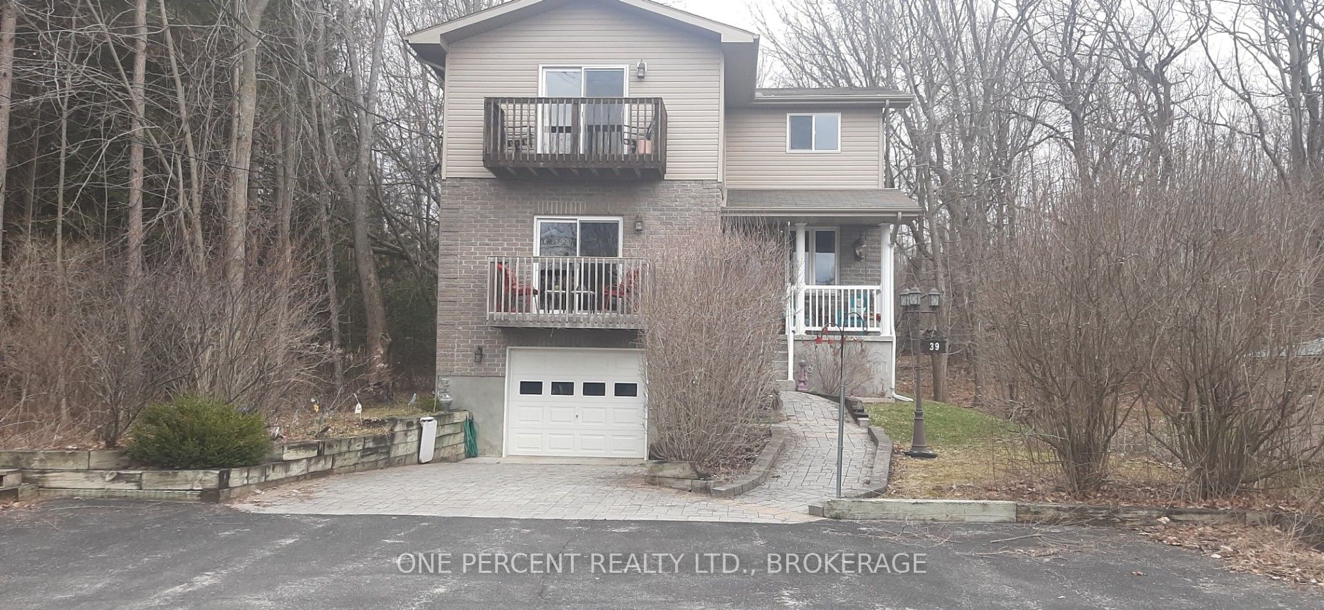 39 Dark Island Lane Property Photo