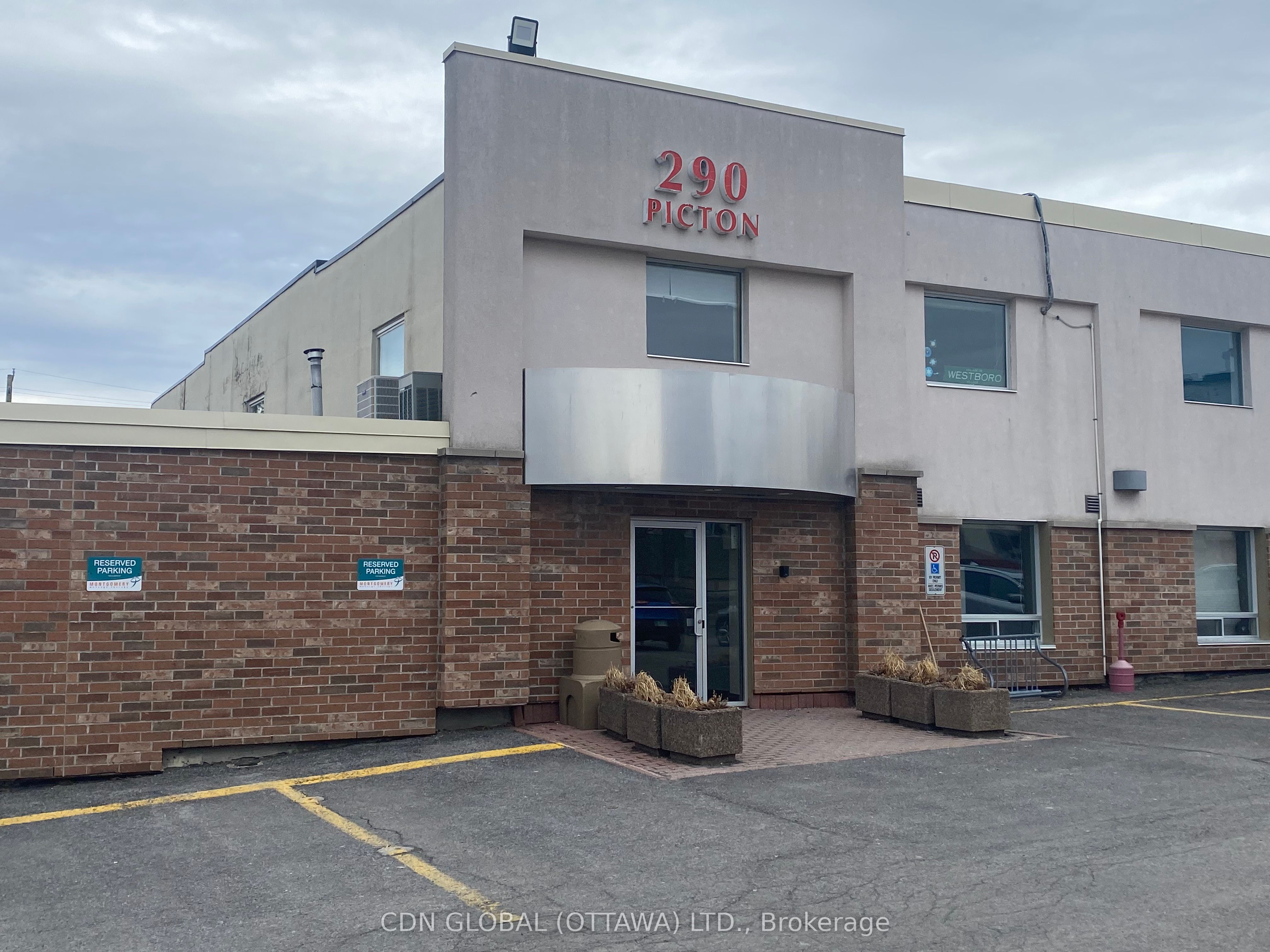 #201 - 290 Picton Avenue Property Photo 1