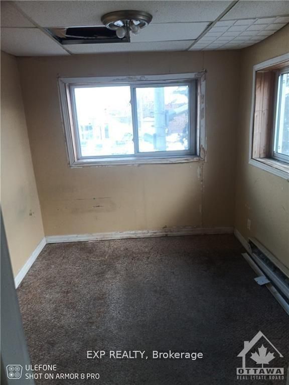 380 Fisher St Property Photo 29