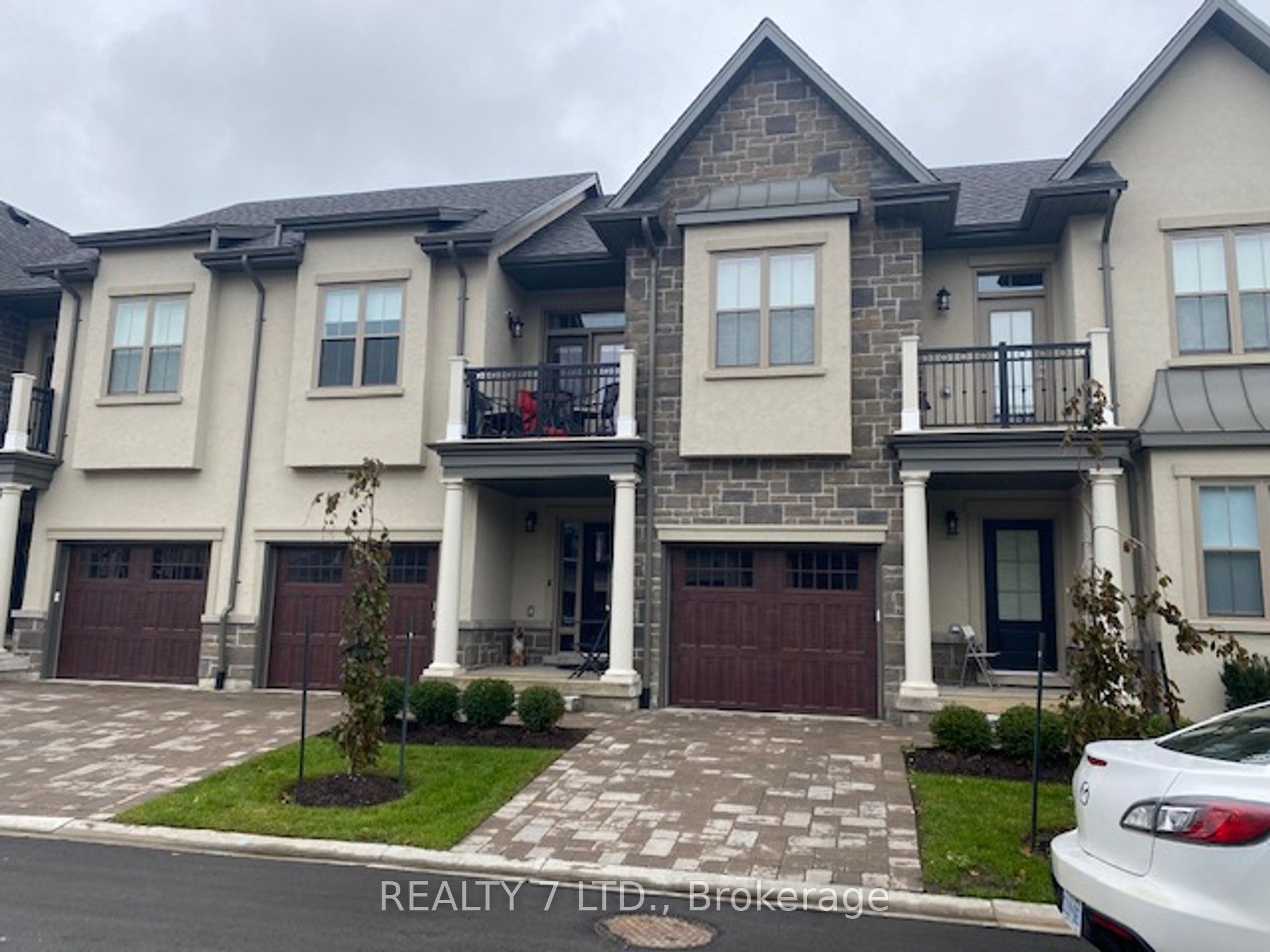 53 Aberdeen Lane Property Photo