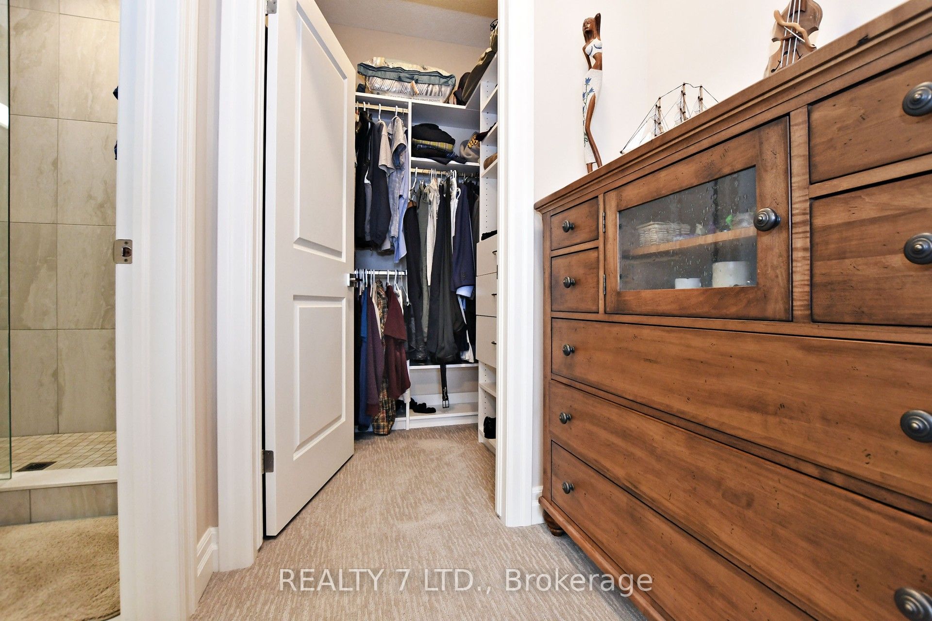 53 Aberdeen Lane S Property Photo 29