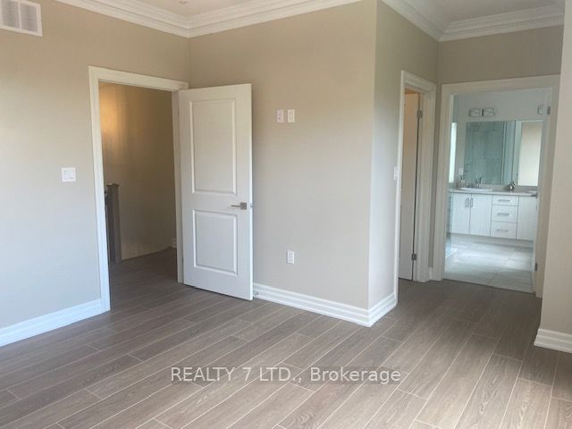 53 Aberdeen Lane S Property Photo 31