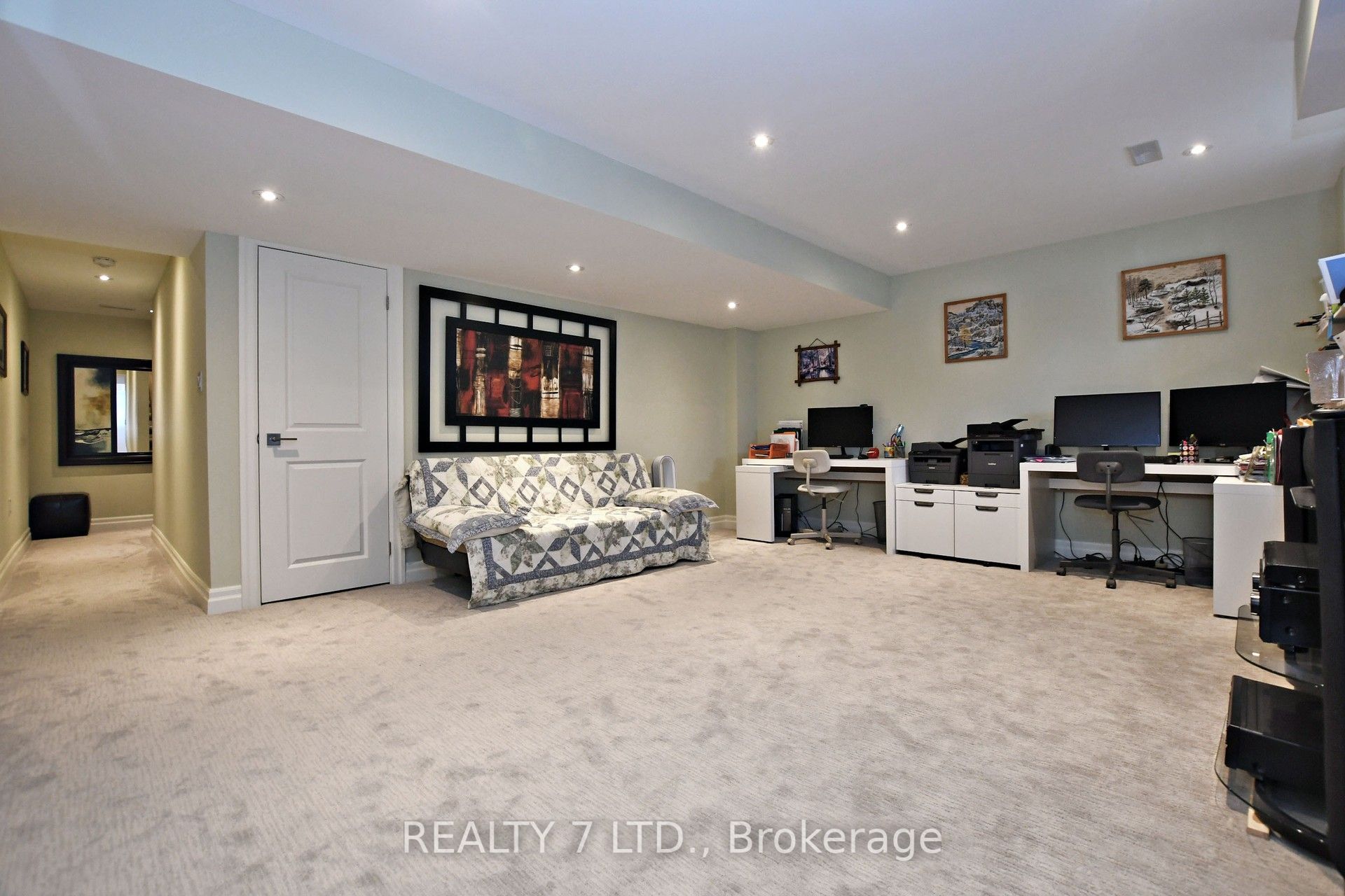 53 Aberdeen Lane S Property Photo 40