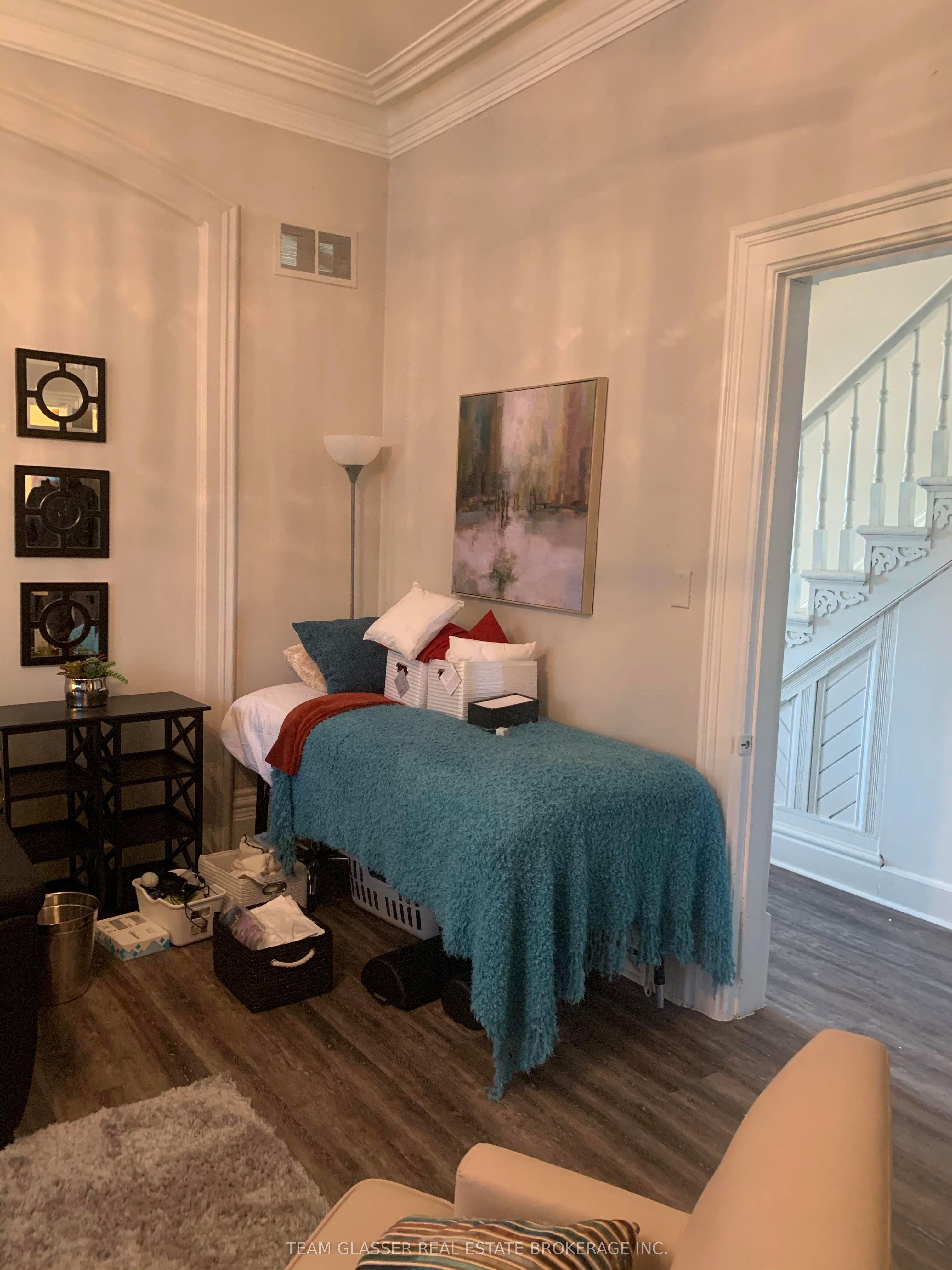 474 King Street Property Photo 17