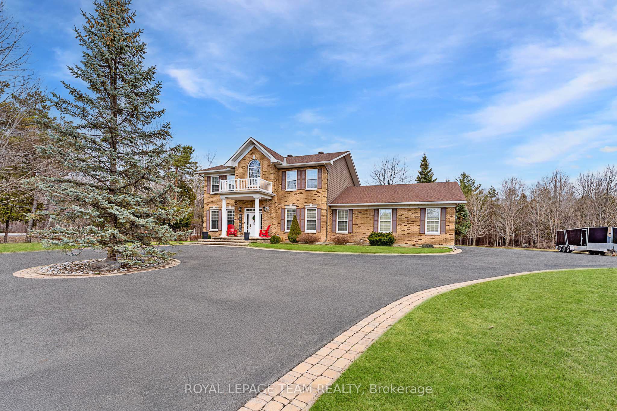 1013 Sale Barn Road Property Photo 1