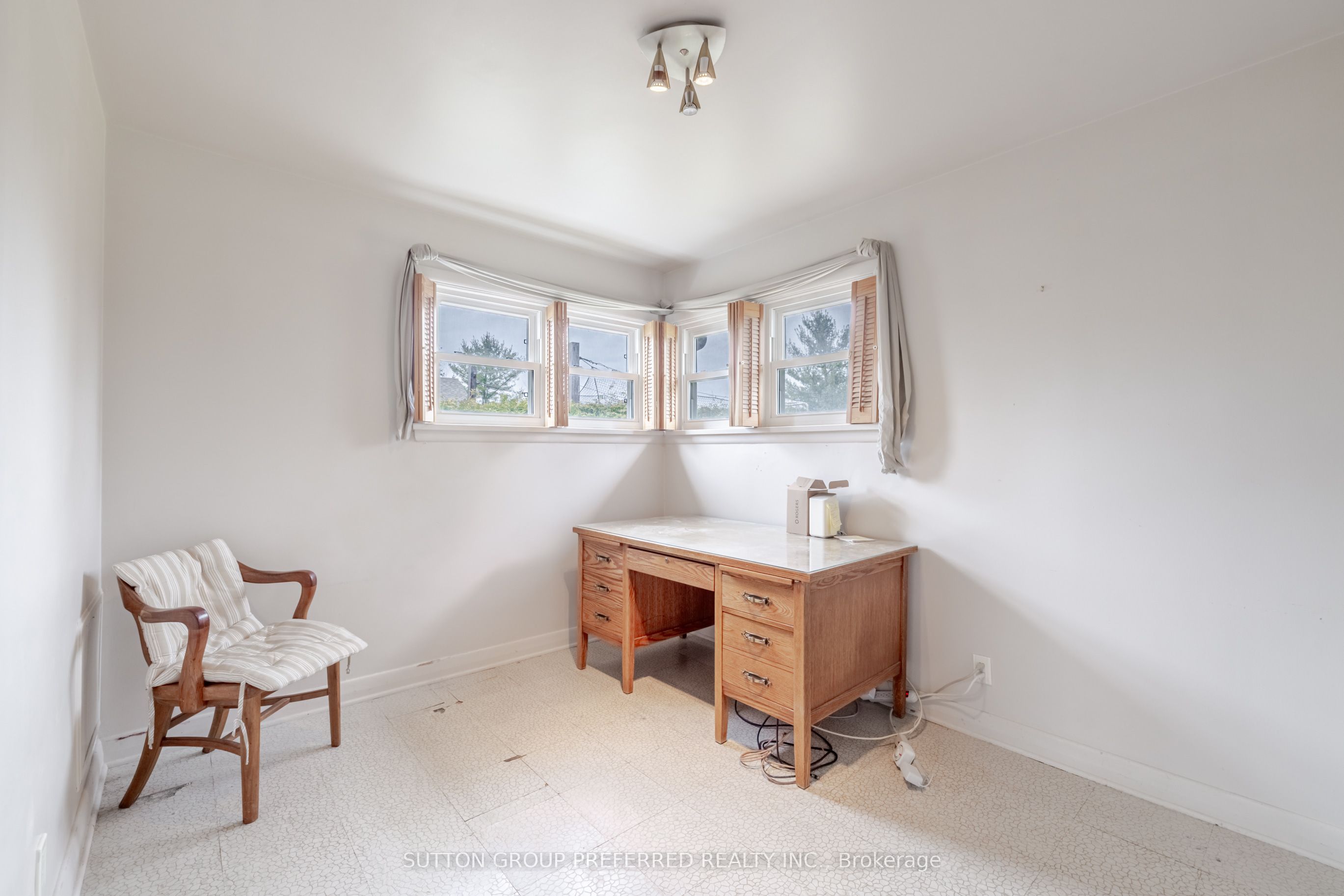 4244 Hamilton Road Property Photo 8