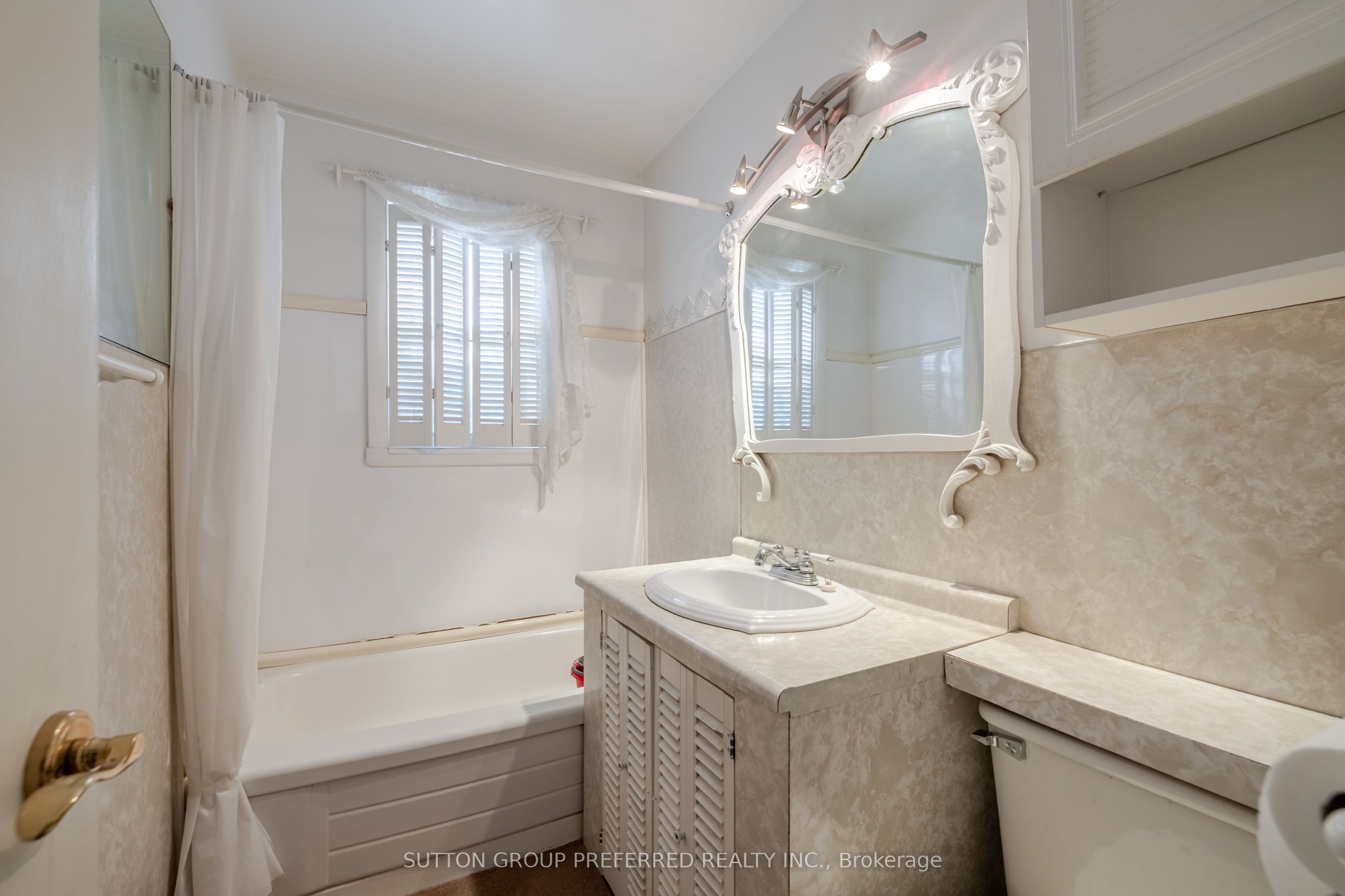 4244 Hamilton Road Property Photo 9