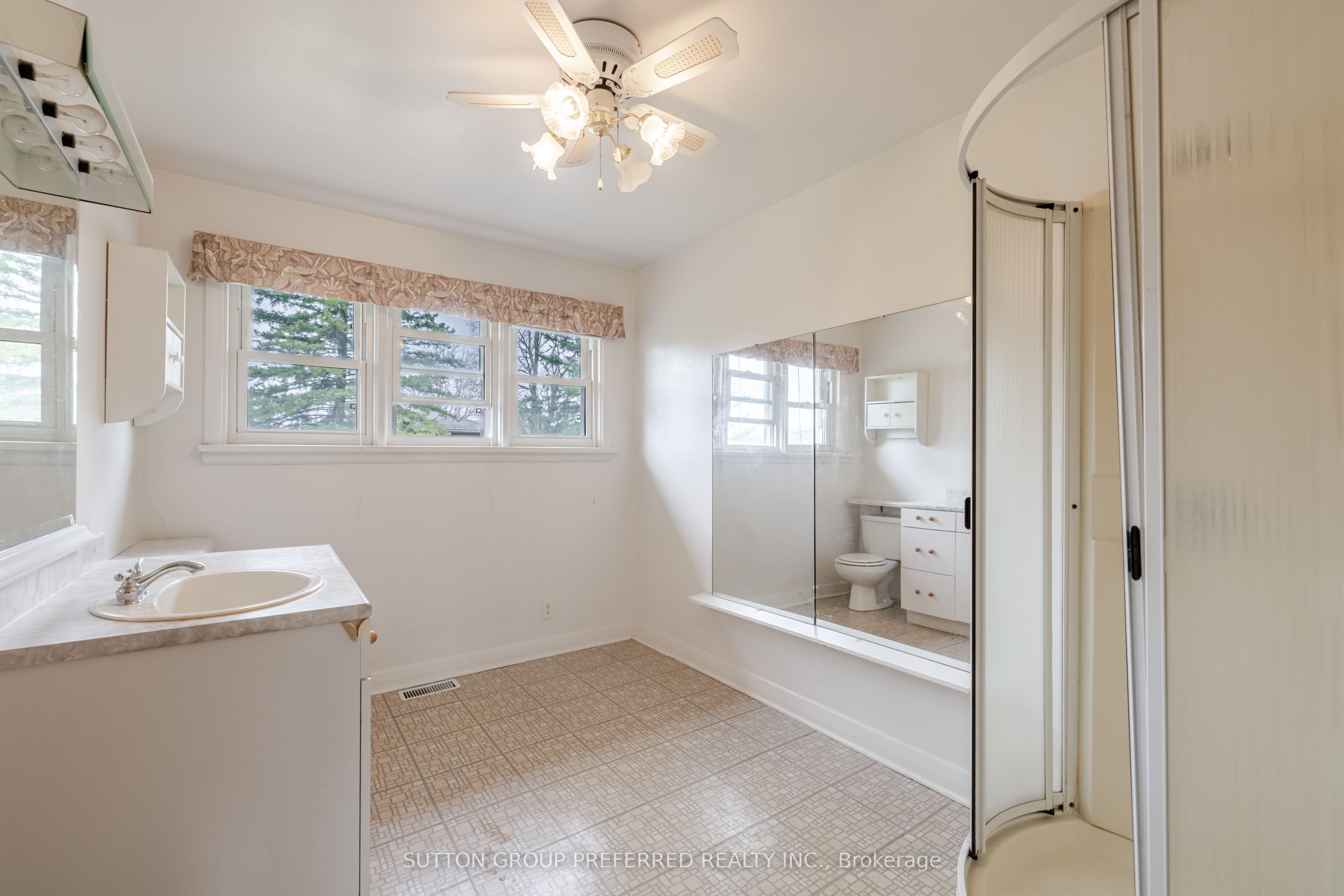 4244 Hamilton Road Property Photo 11