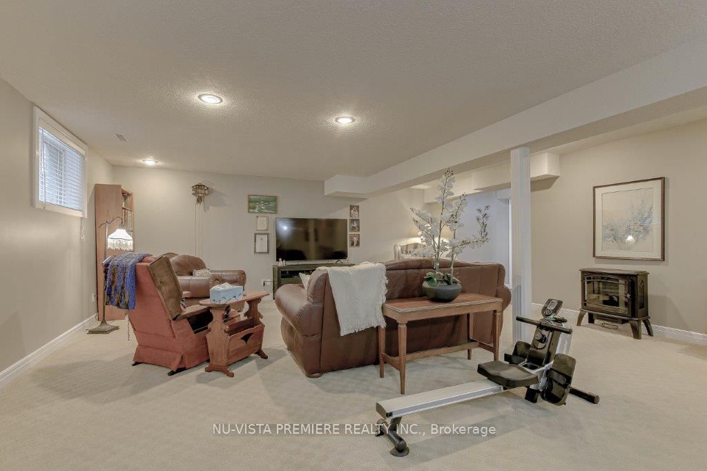 #18 - 1630 Shore Road Property Photo 27