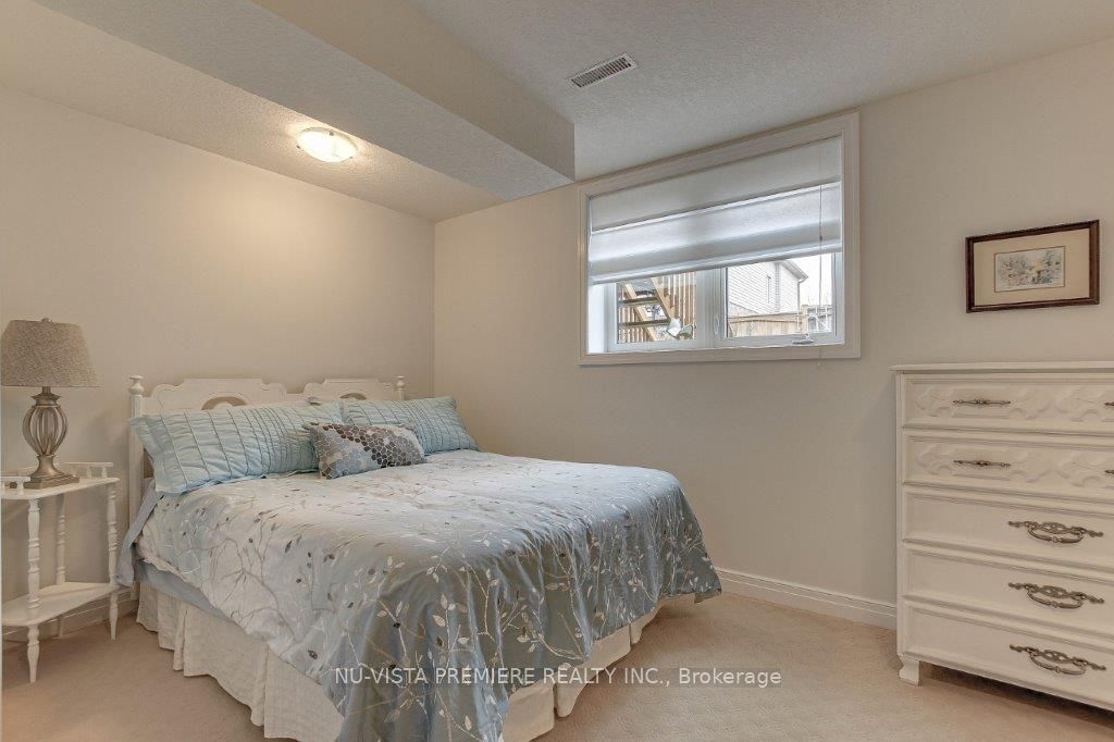 #18 - 1630 Shore Road Property Photo 29