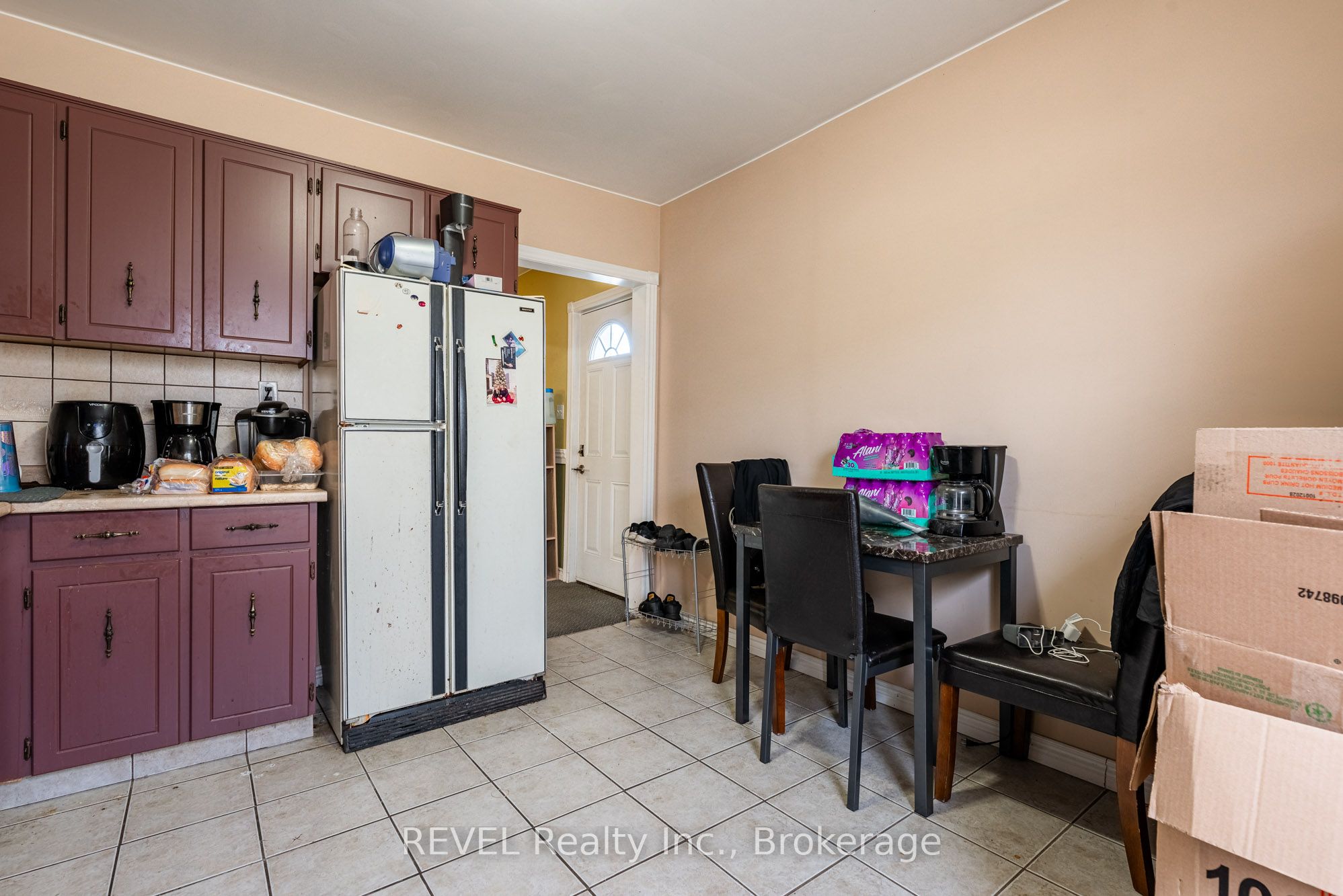 131 Niagara Street Property Photo 14
