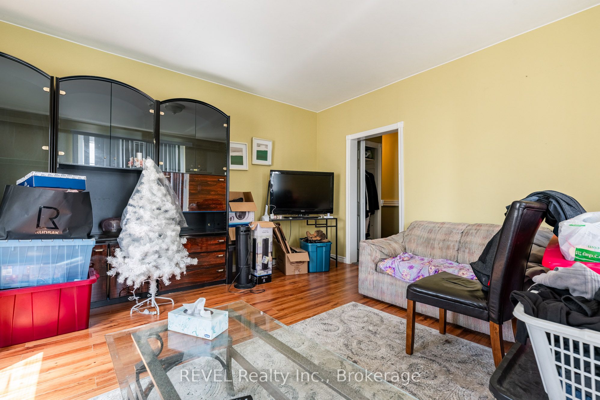 131 Niagara Street Property Photo 21