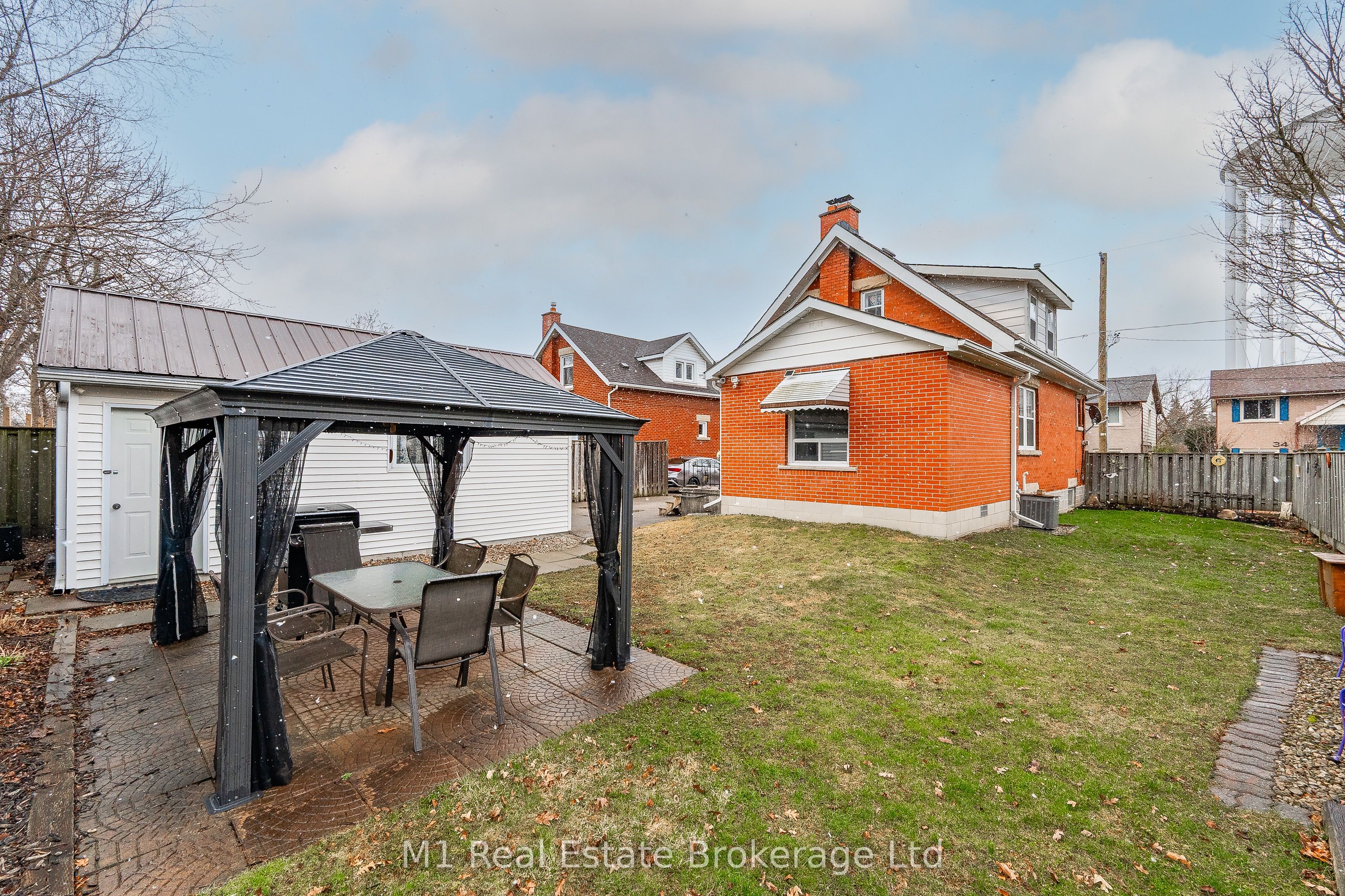 33 Verney Street Property Photo 37