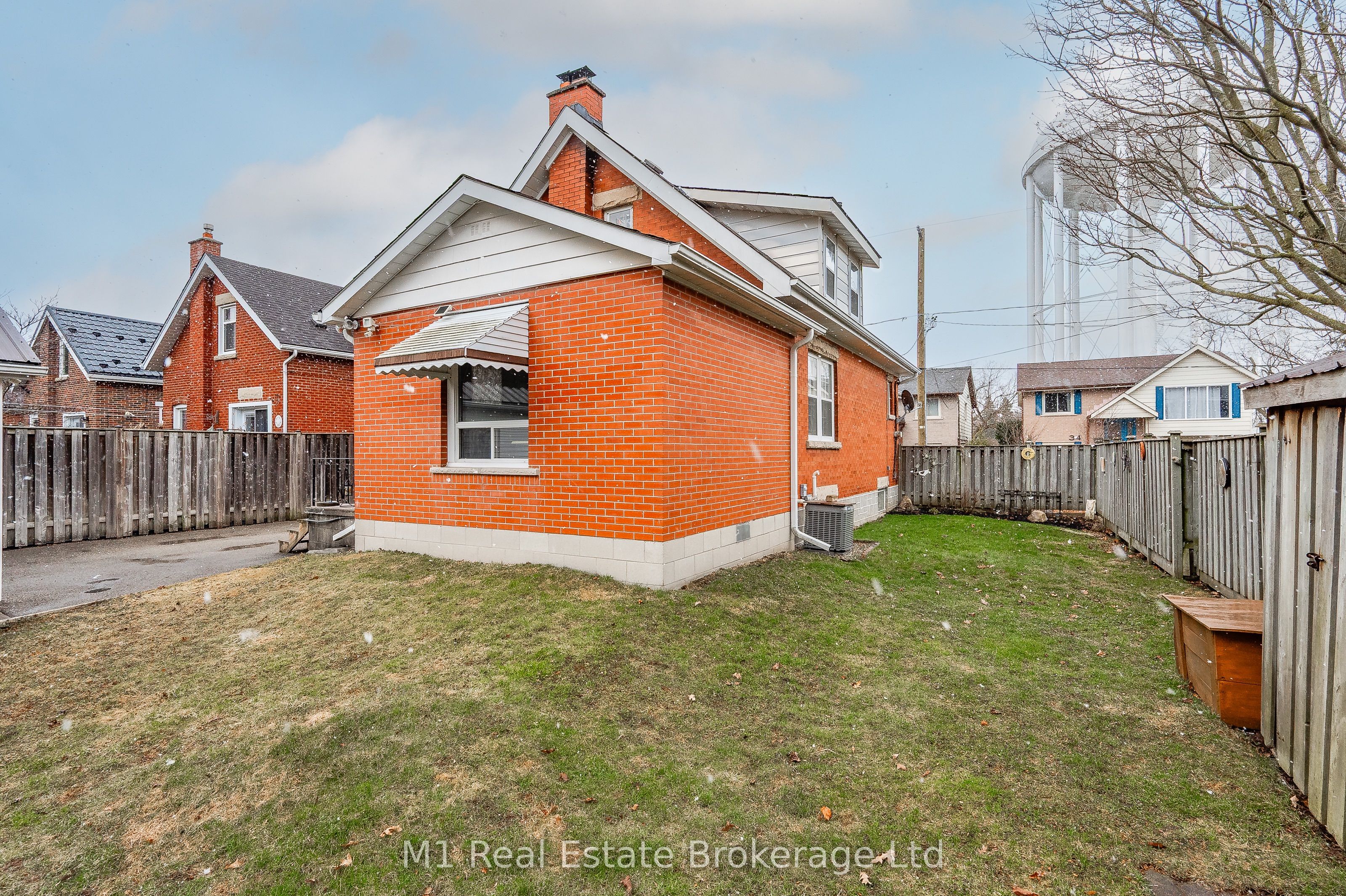 33 Verney Street Property Photo 38