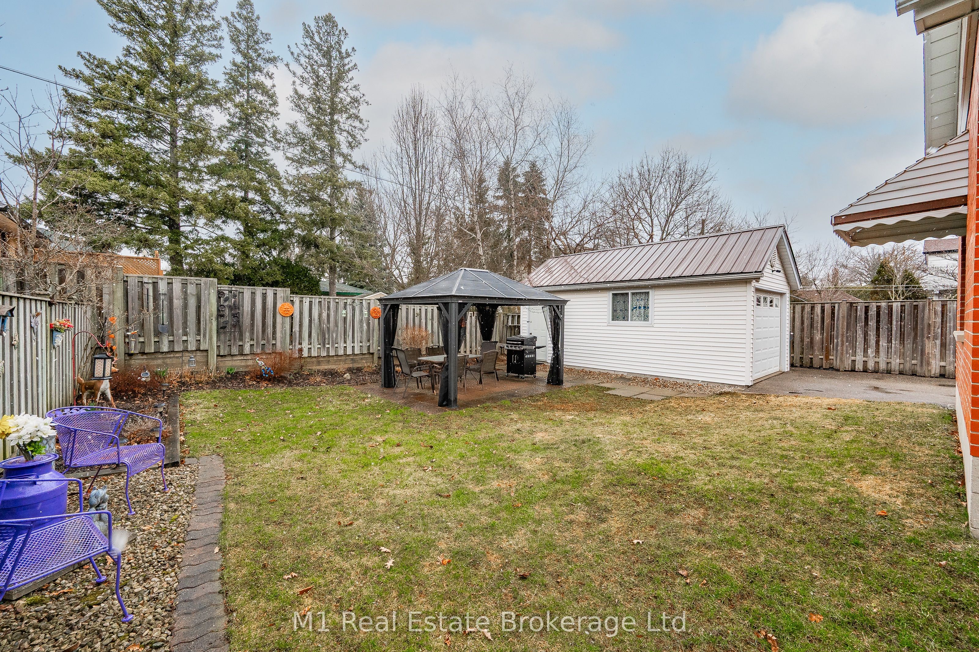 33 Verney Street Property Photo 40