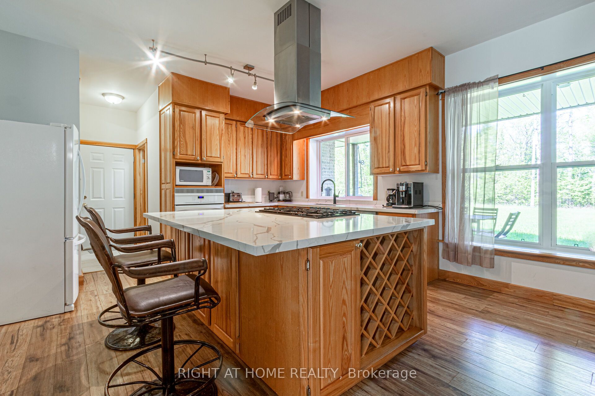146 Oke Drive Property Photo 12