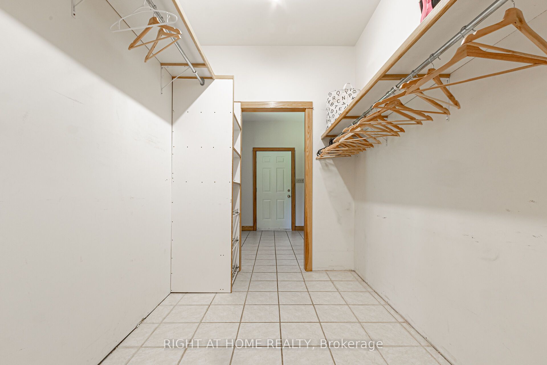 146 Oke Drive Property Photo 18