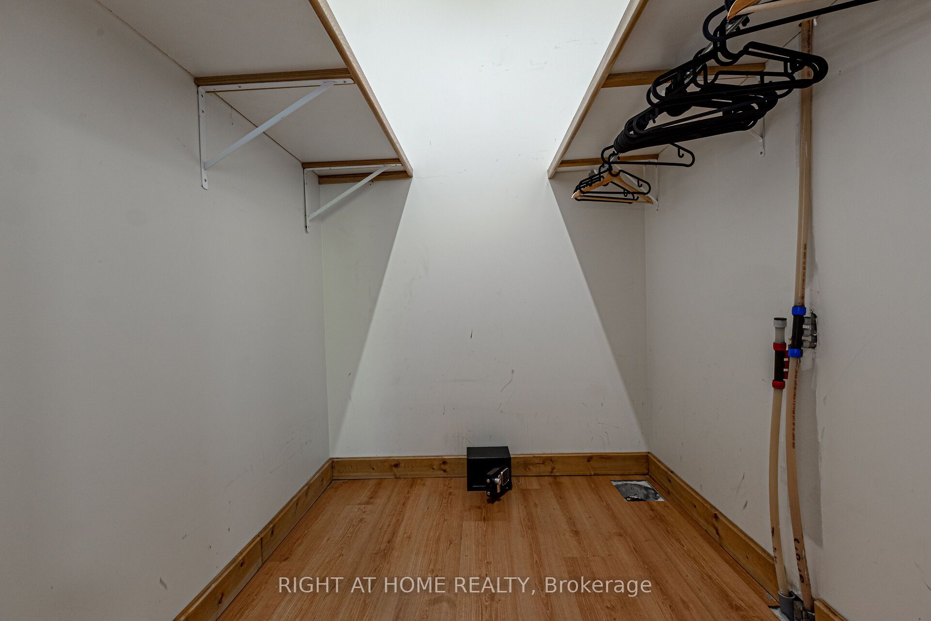 146 Oke Drive Property Photo 24