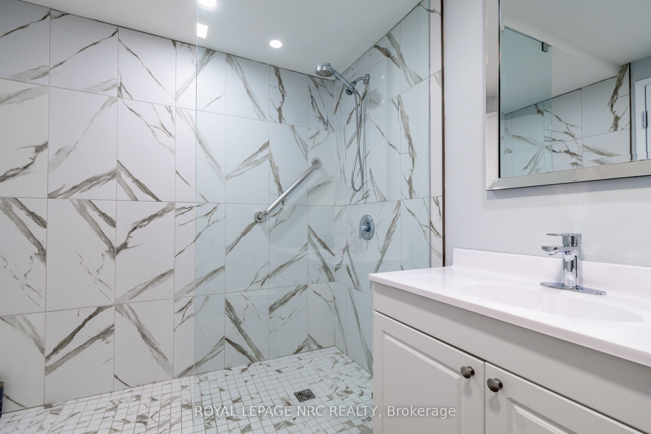 141 Church Street 1104 Property Photo 36