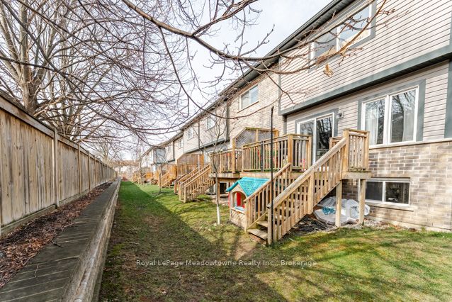 350 Dundas Street S 42 Property Photo 22
