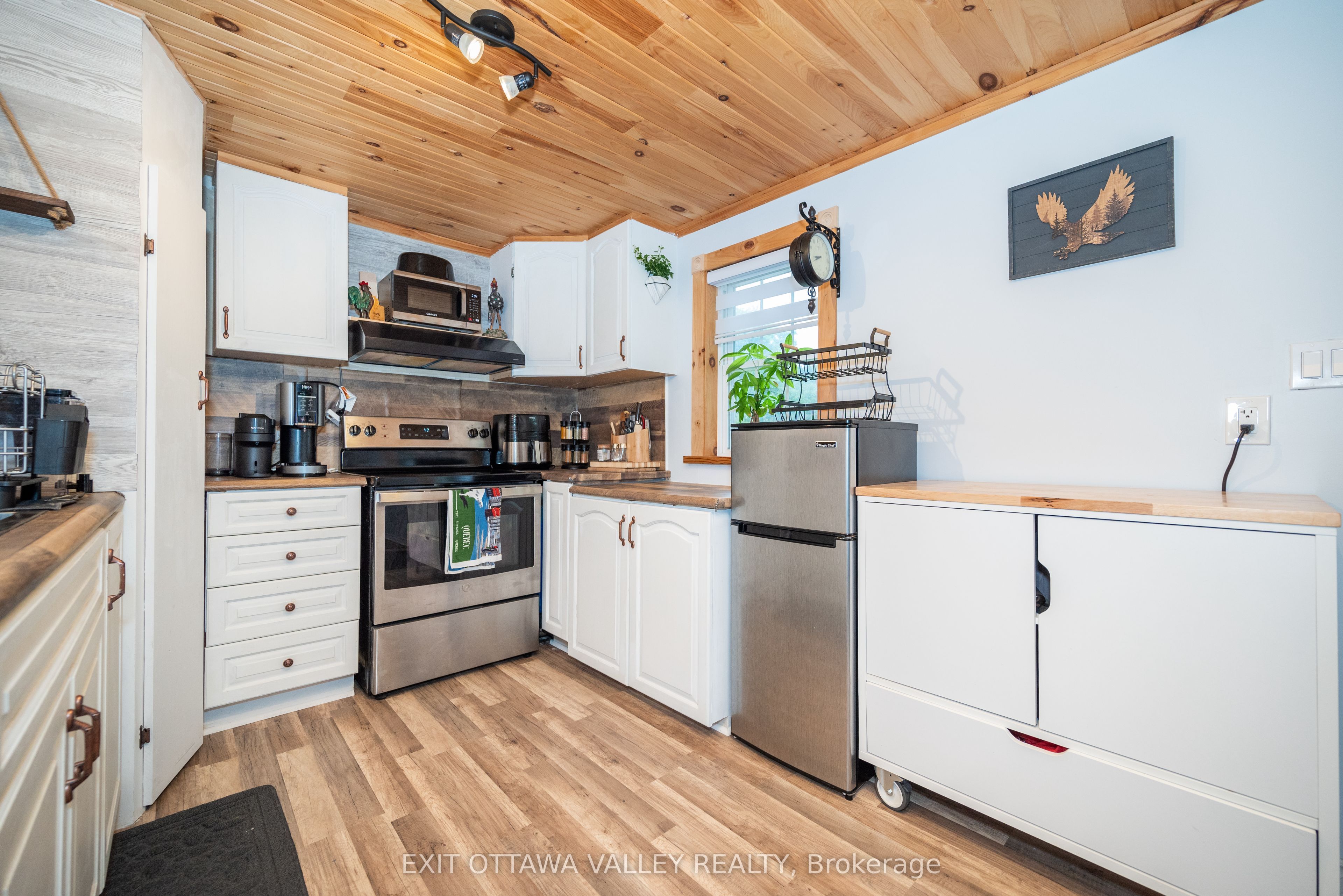 1244 Fourth Chute Road Property Photo 12