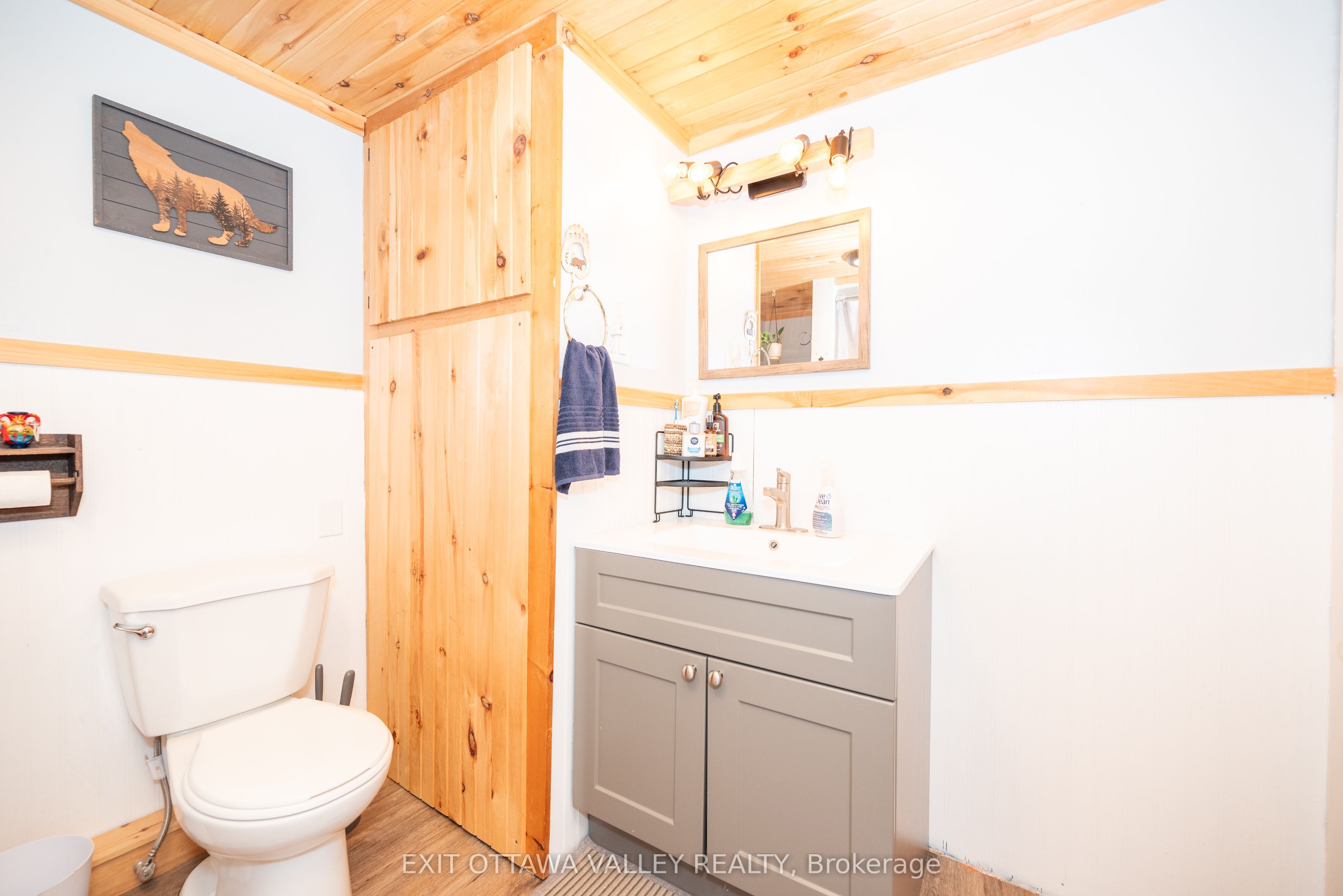 1244 Fourth Chute Road Property Photo 16
