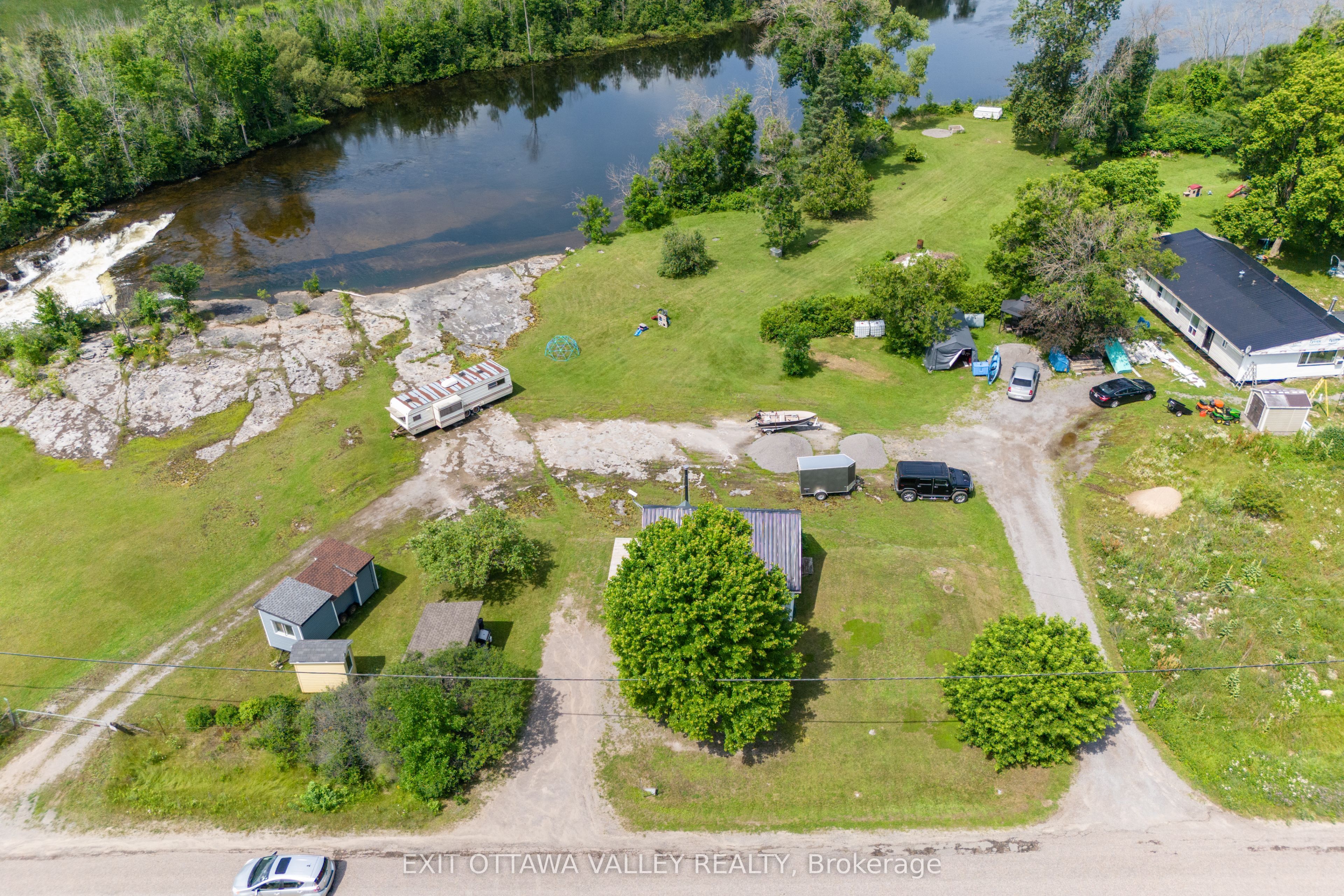 1244 Fourth Chute Road Property Photo 31