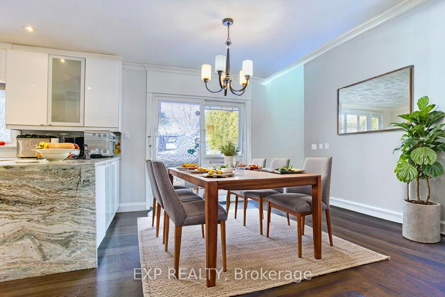 14 George Street Property Photo 6