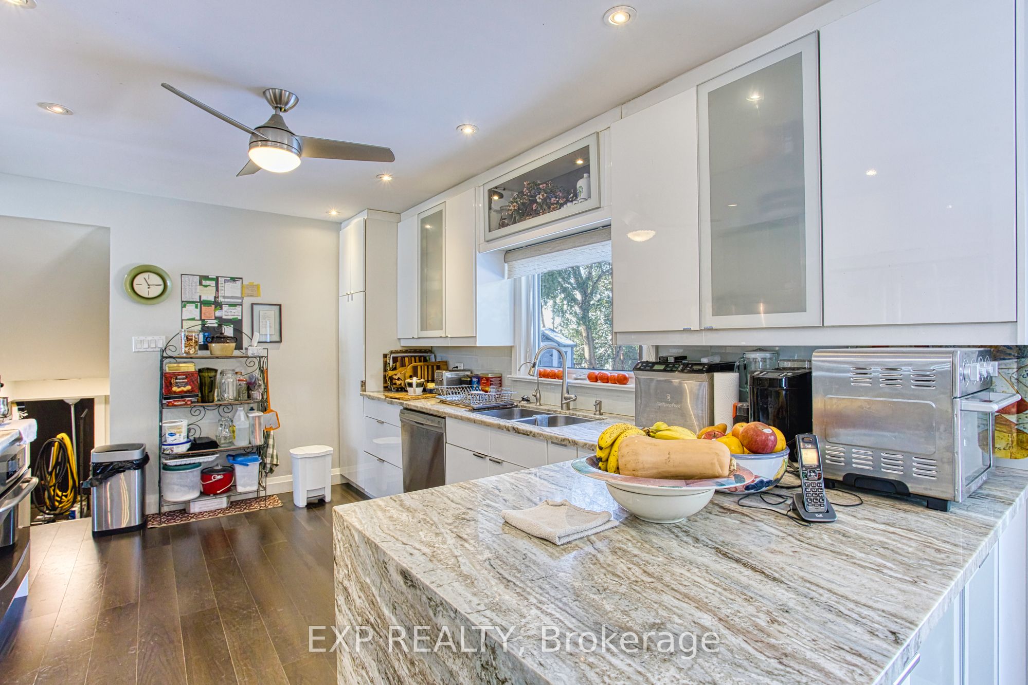 14 George Street Property Photo 7