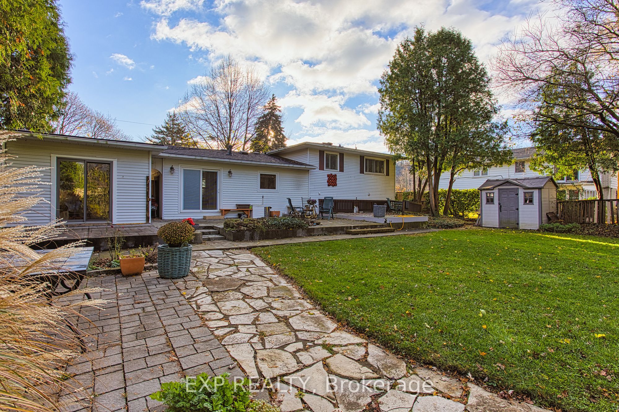 14 George Street Property Photo 23