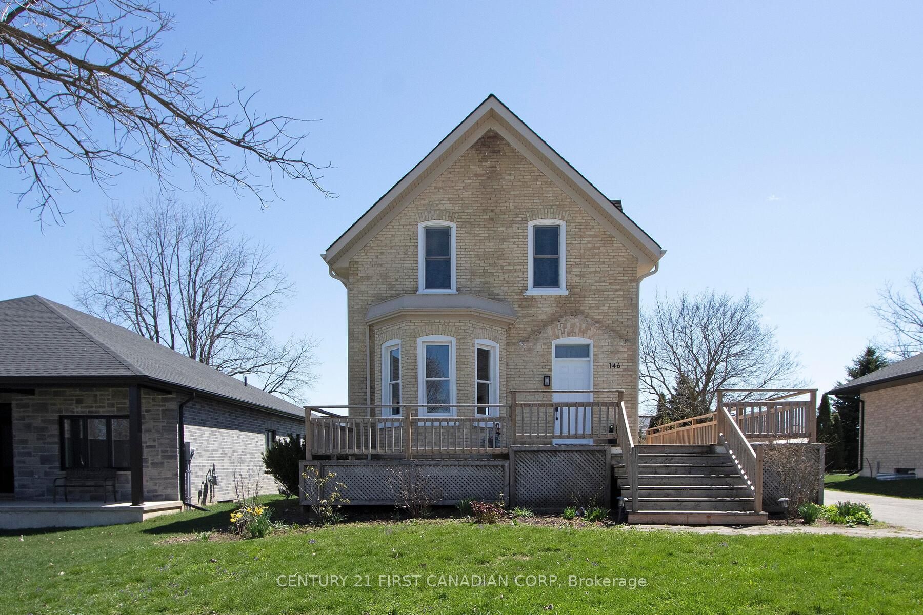 146 Main Street Property Photo