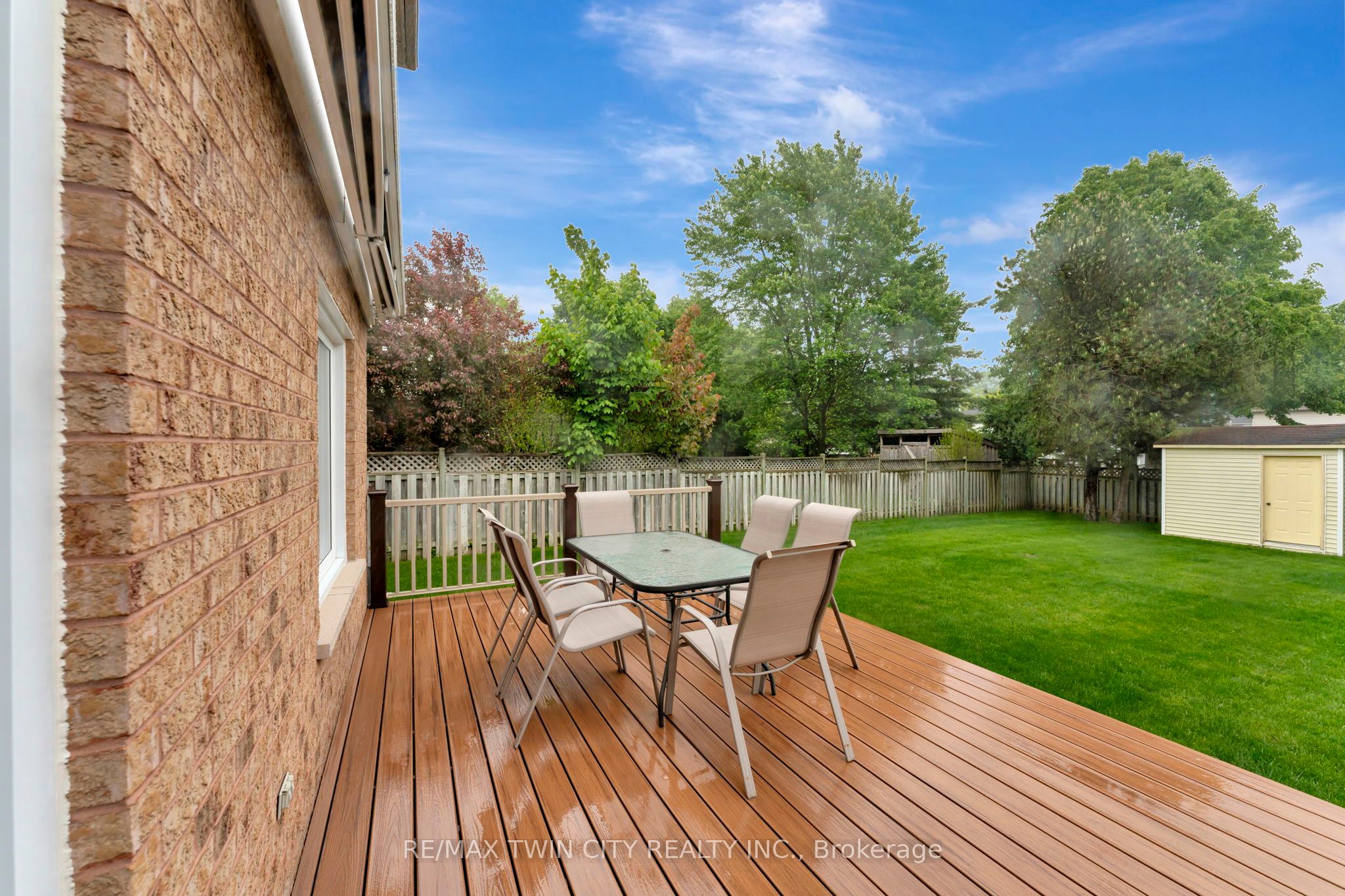 14 Broom Street Property Photo 26
