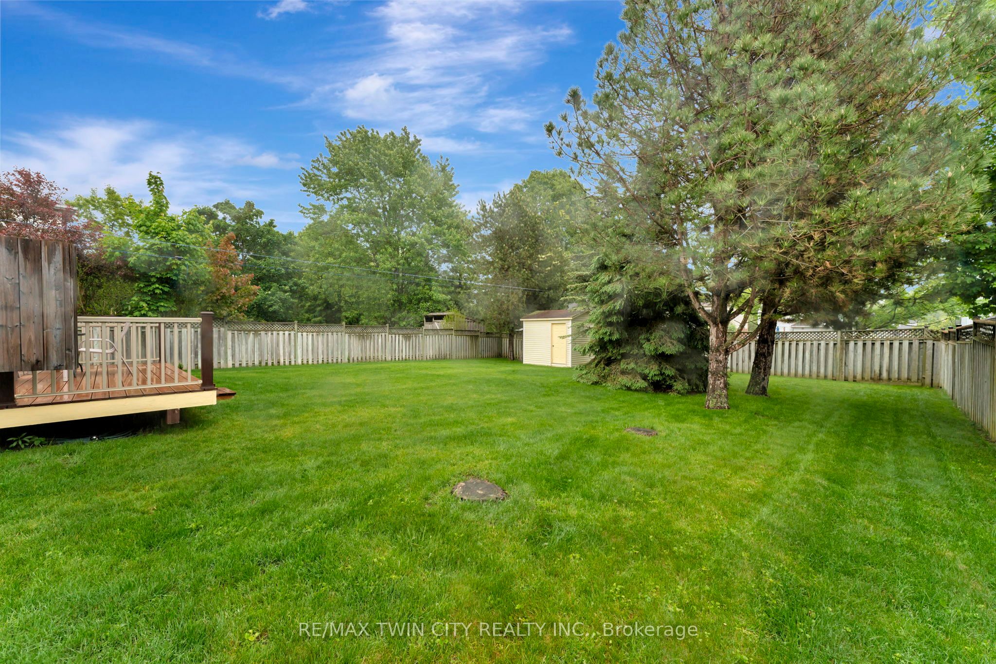 14 Broom Street Property Photo 30