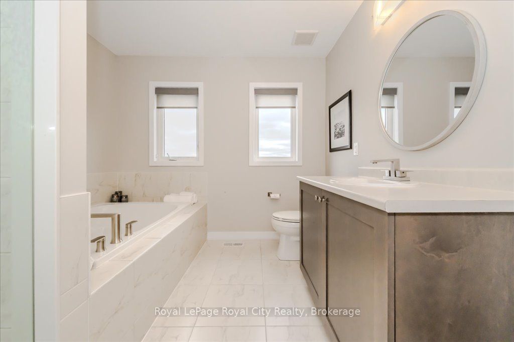 262 Dolman St Property Photo 23